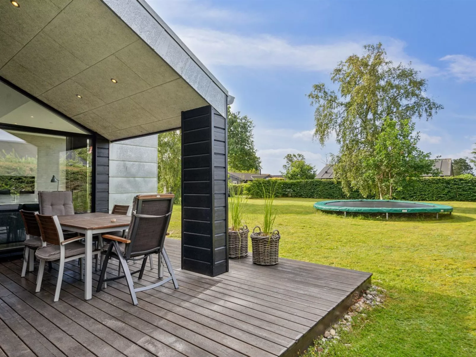 "Yukon" - 150m from the sea-Outside