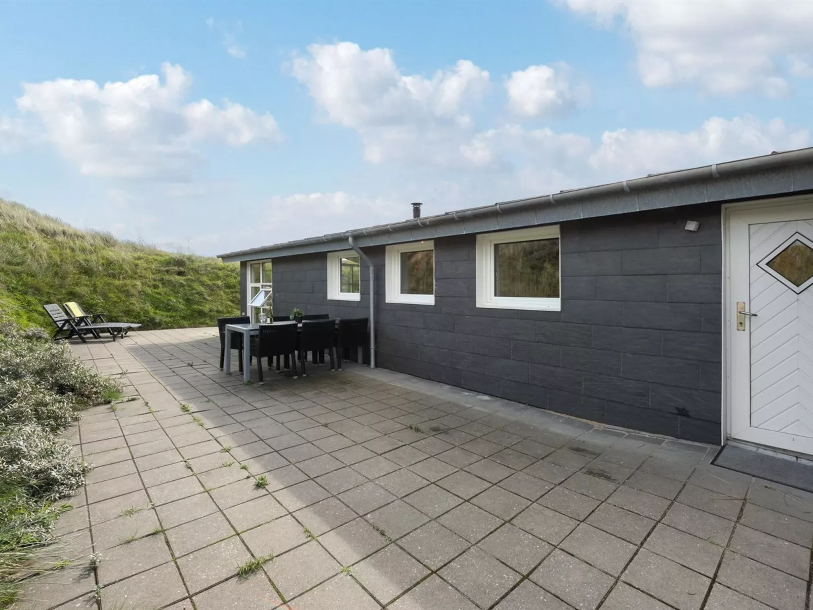 "Jess" -  from the sea-Outside