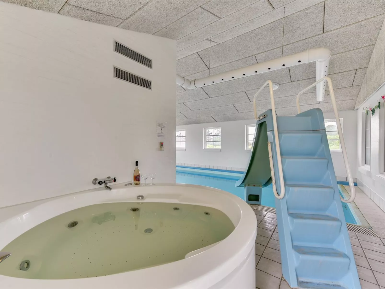 "Matrona" - 750m from the sea-Inside