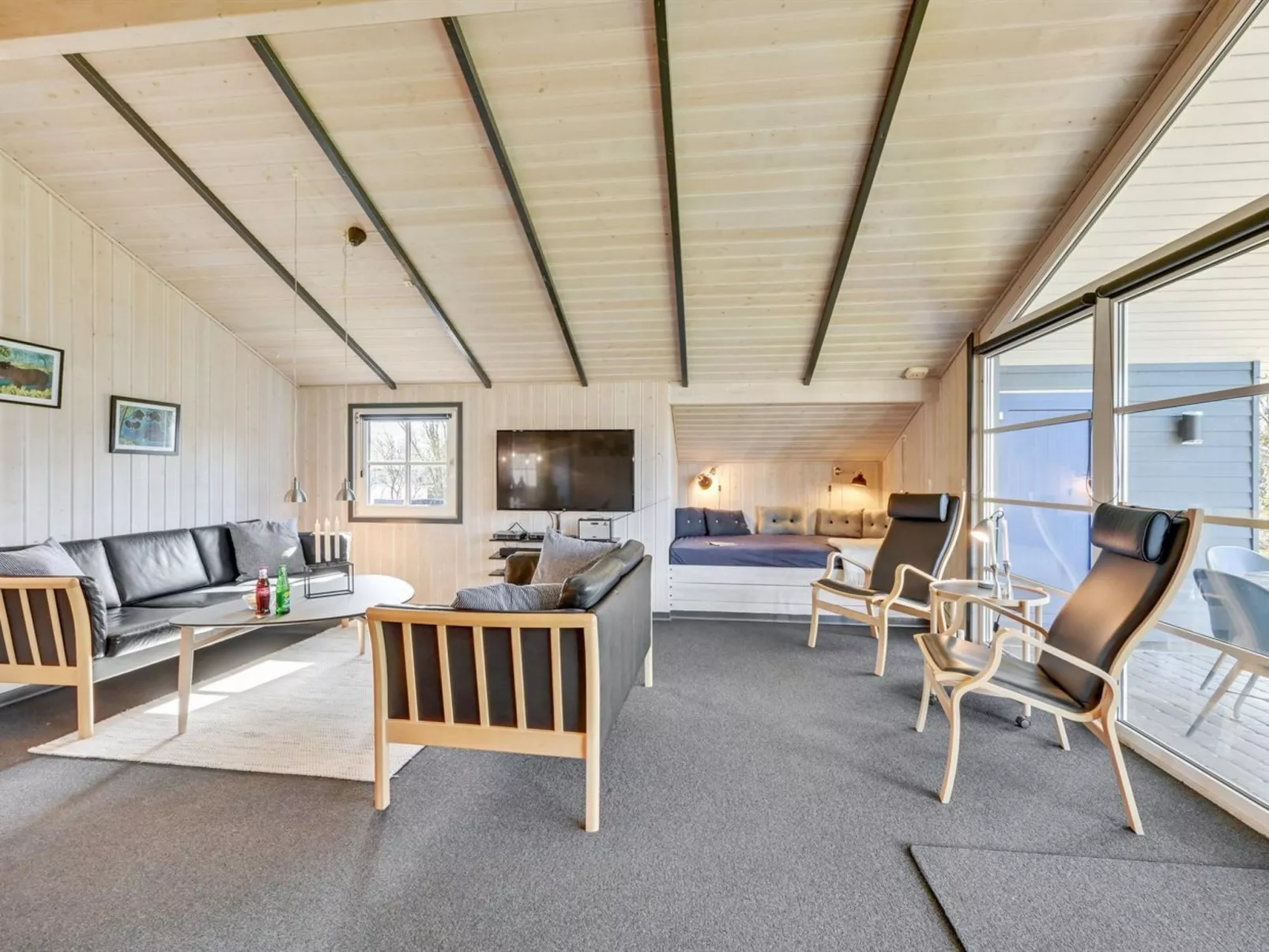 "Martina" - 560m to the fjord-Dedans