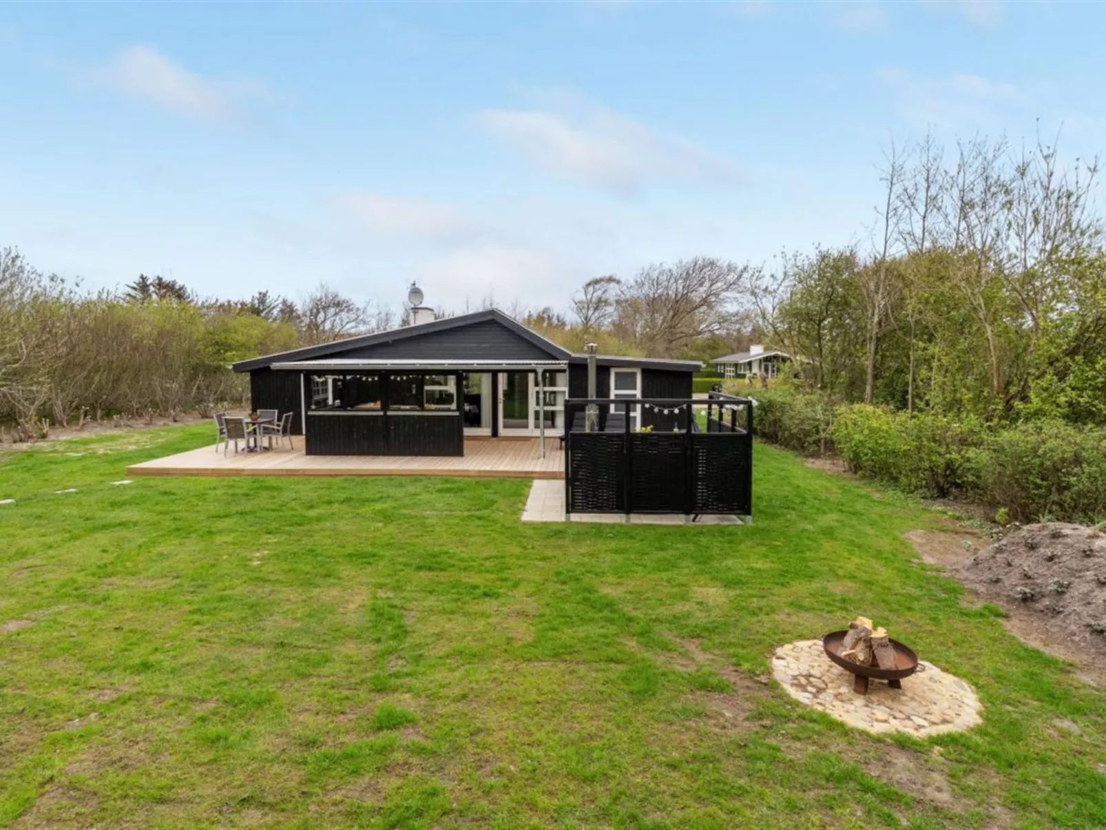 "Gustaf" - 400m to the fjord-Dehors