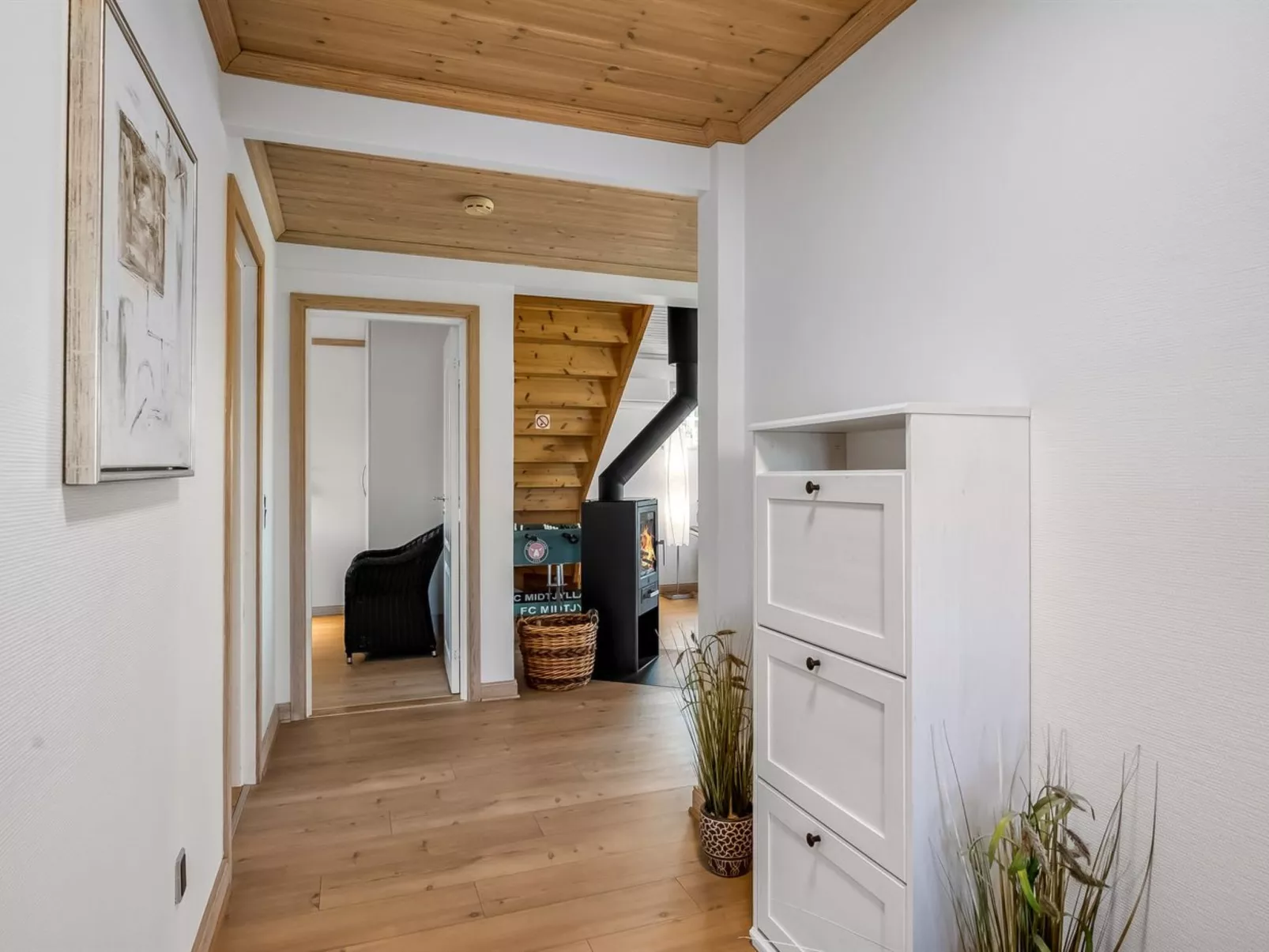 "Adelia" - 850m to the fjord-Dedans