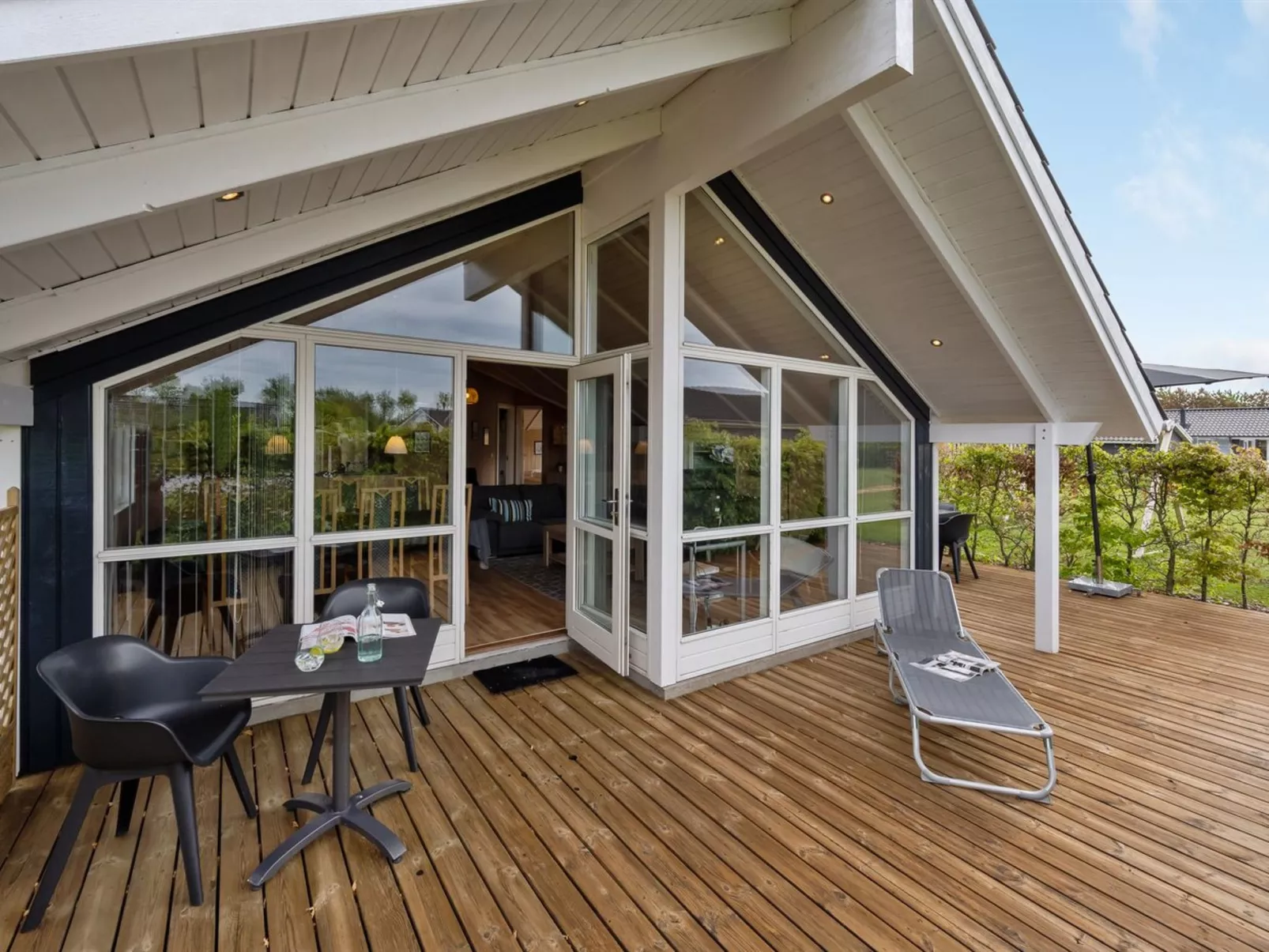 "Binna" - 1.2km to the fjord-Draußen