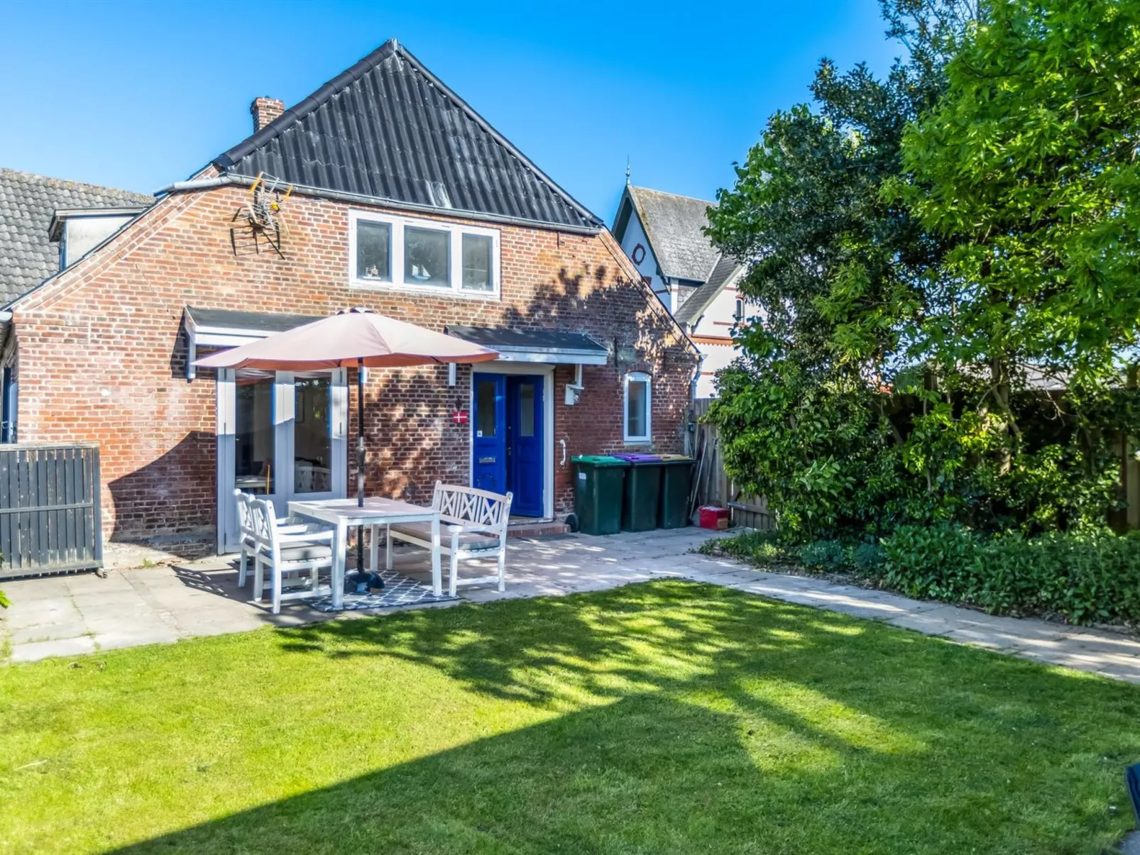 "Elma" - 24km from the sea-Draußen