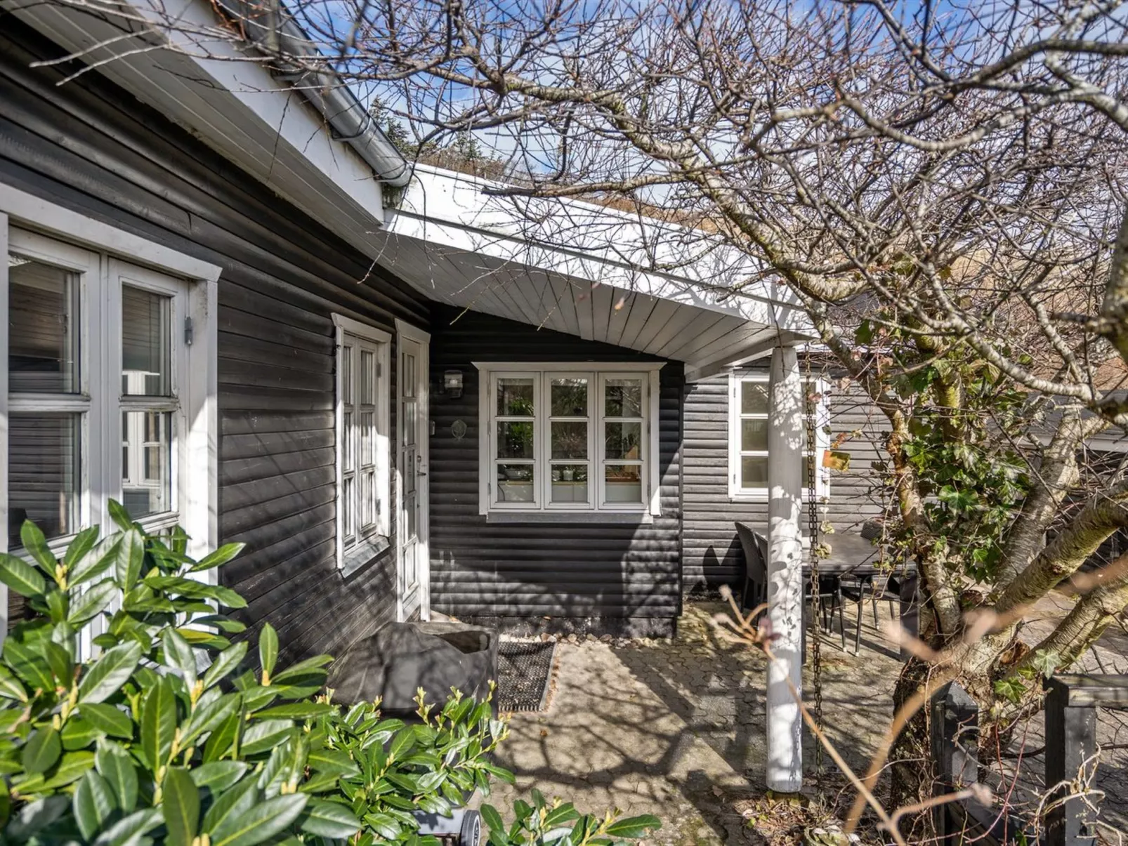 "Sharanya" - 500m from the sea-Outside