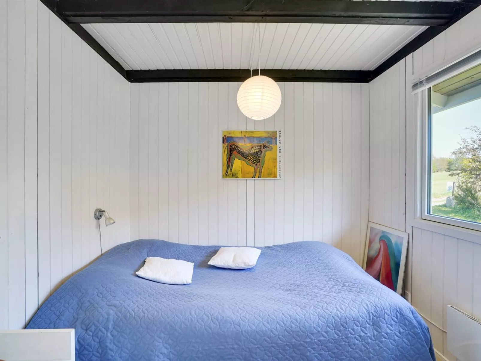 "Vasilij" - 300m to the fjord-Inside