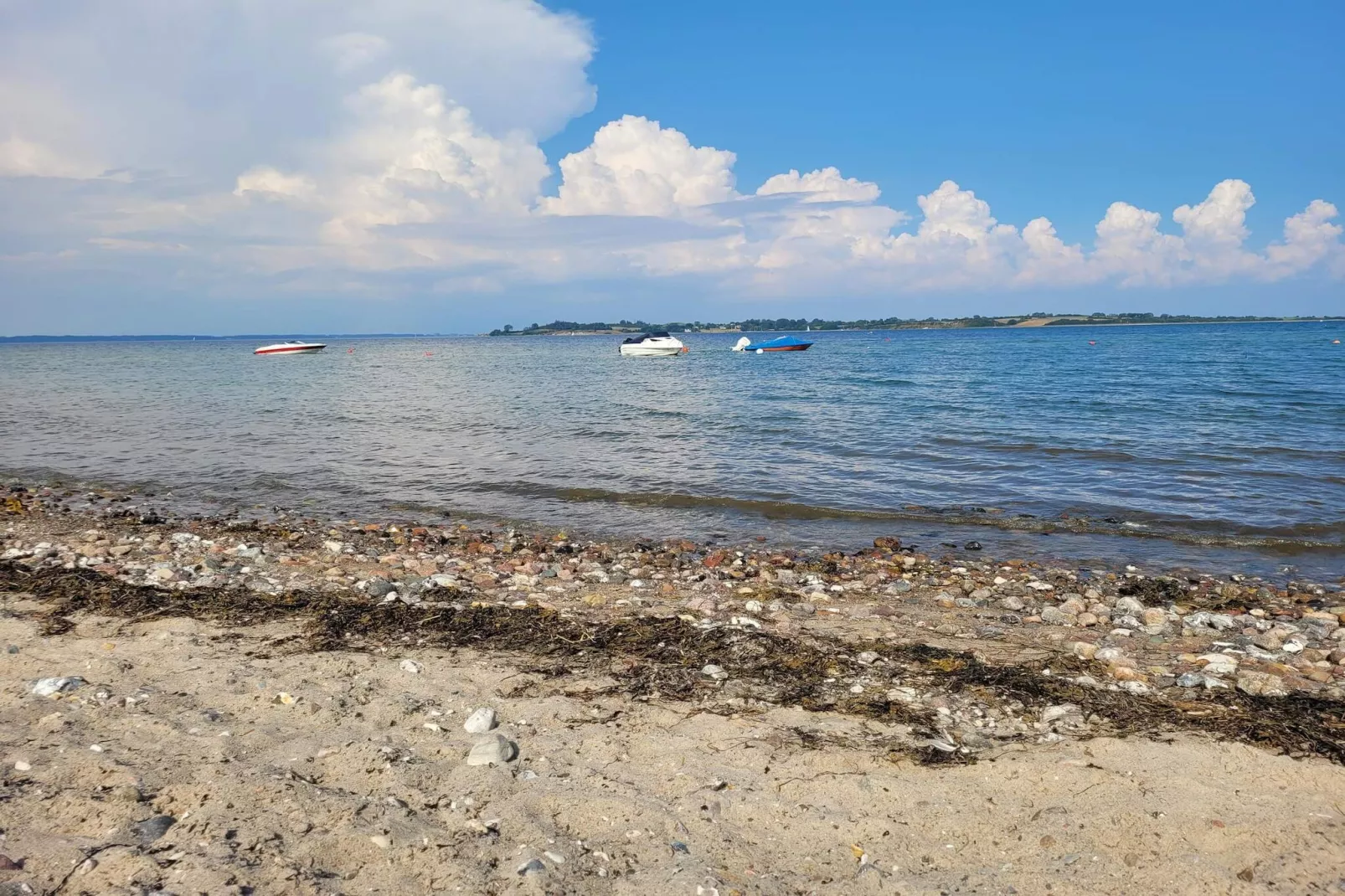 Holiday Home near Loddenhoj Beach-Water view