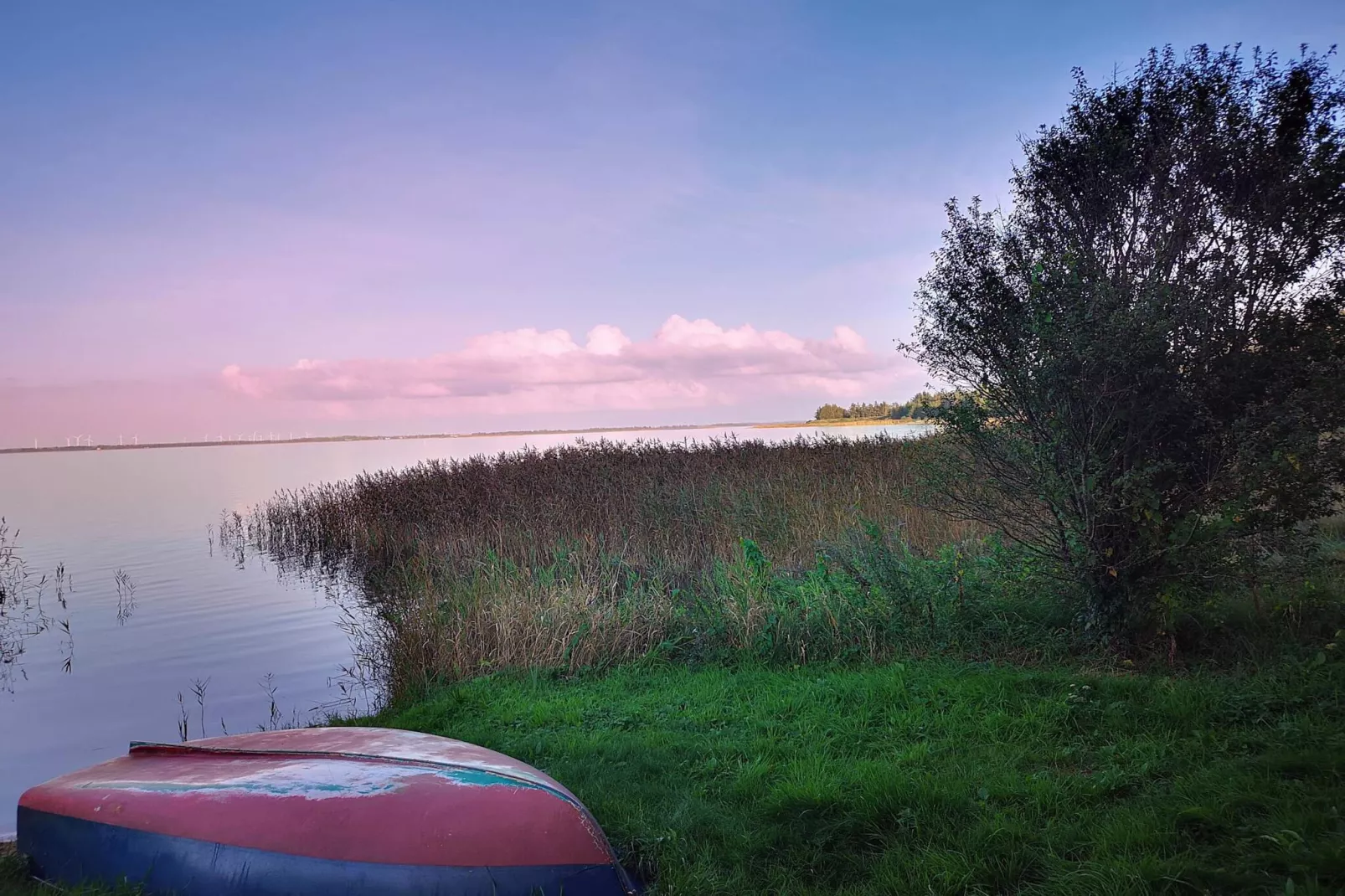 Refuge moderne près de Sandholm -- By Traum Ferienwohnungen-Vue sur l'eau