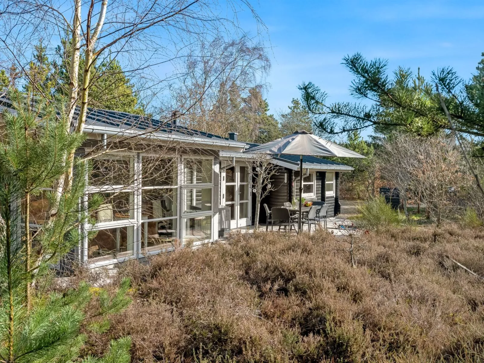 "Florense" - 2.5km from the sea-Outside