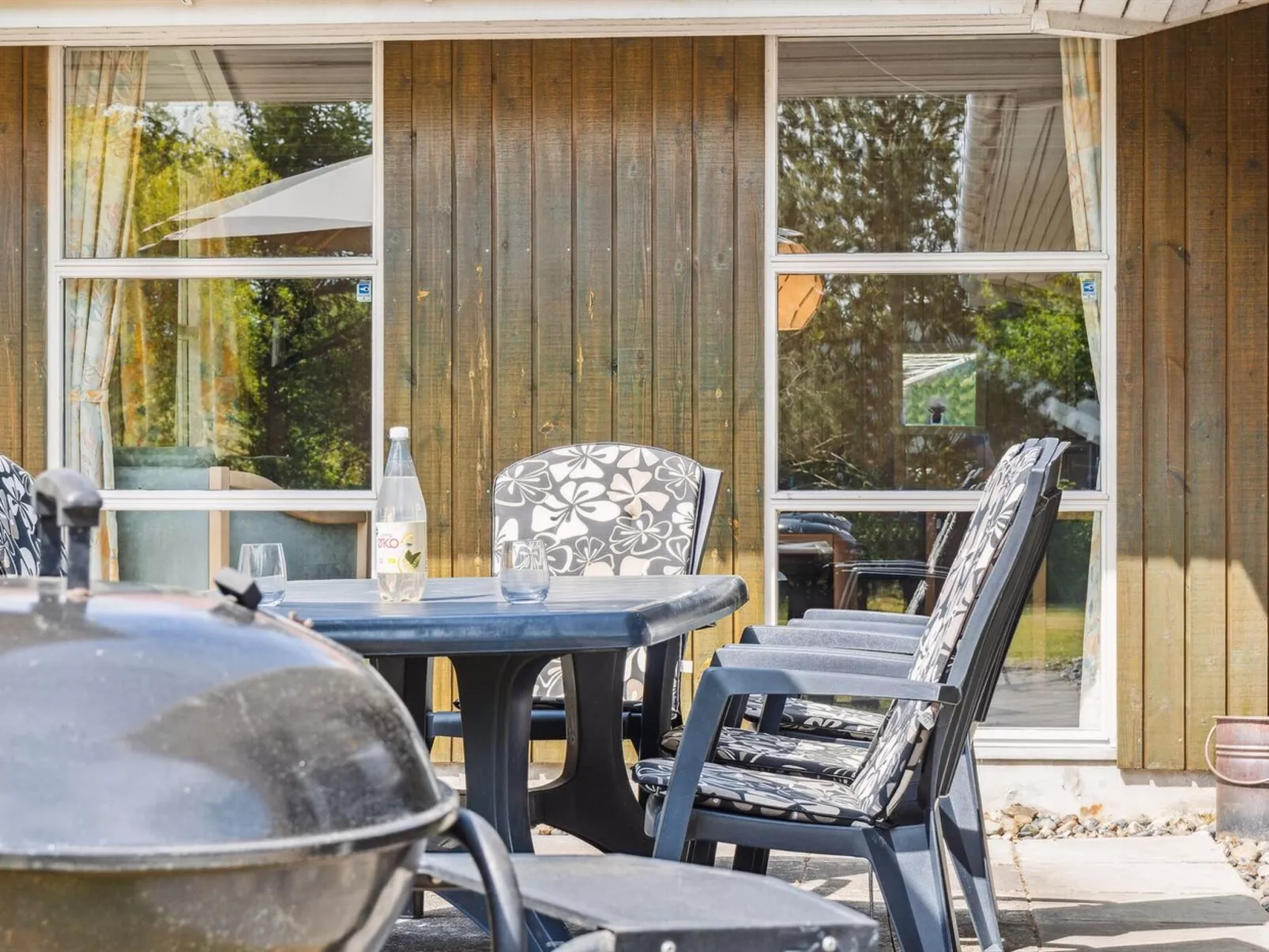 "Eini" - 500m from the sea-Outside