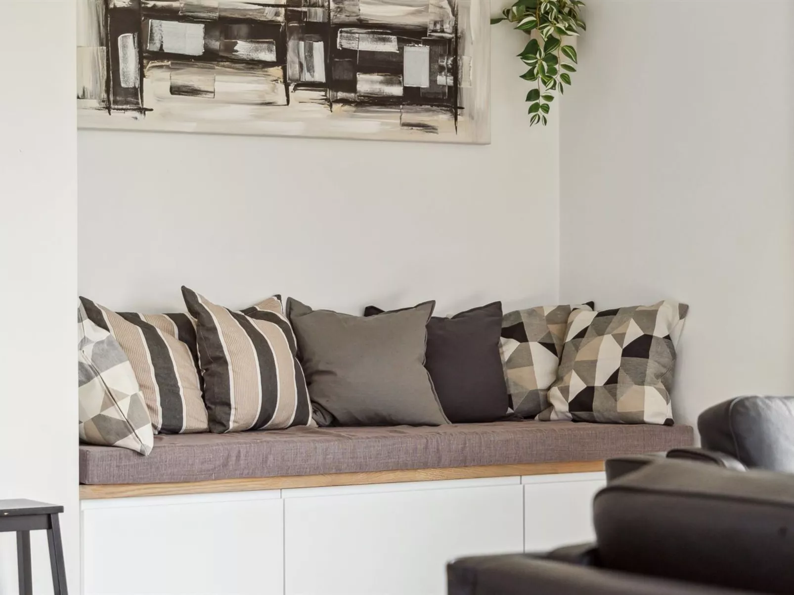 "Asel" - 350m from the sea-Inside