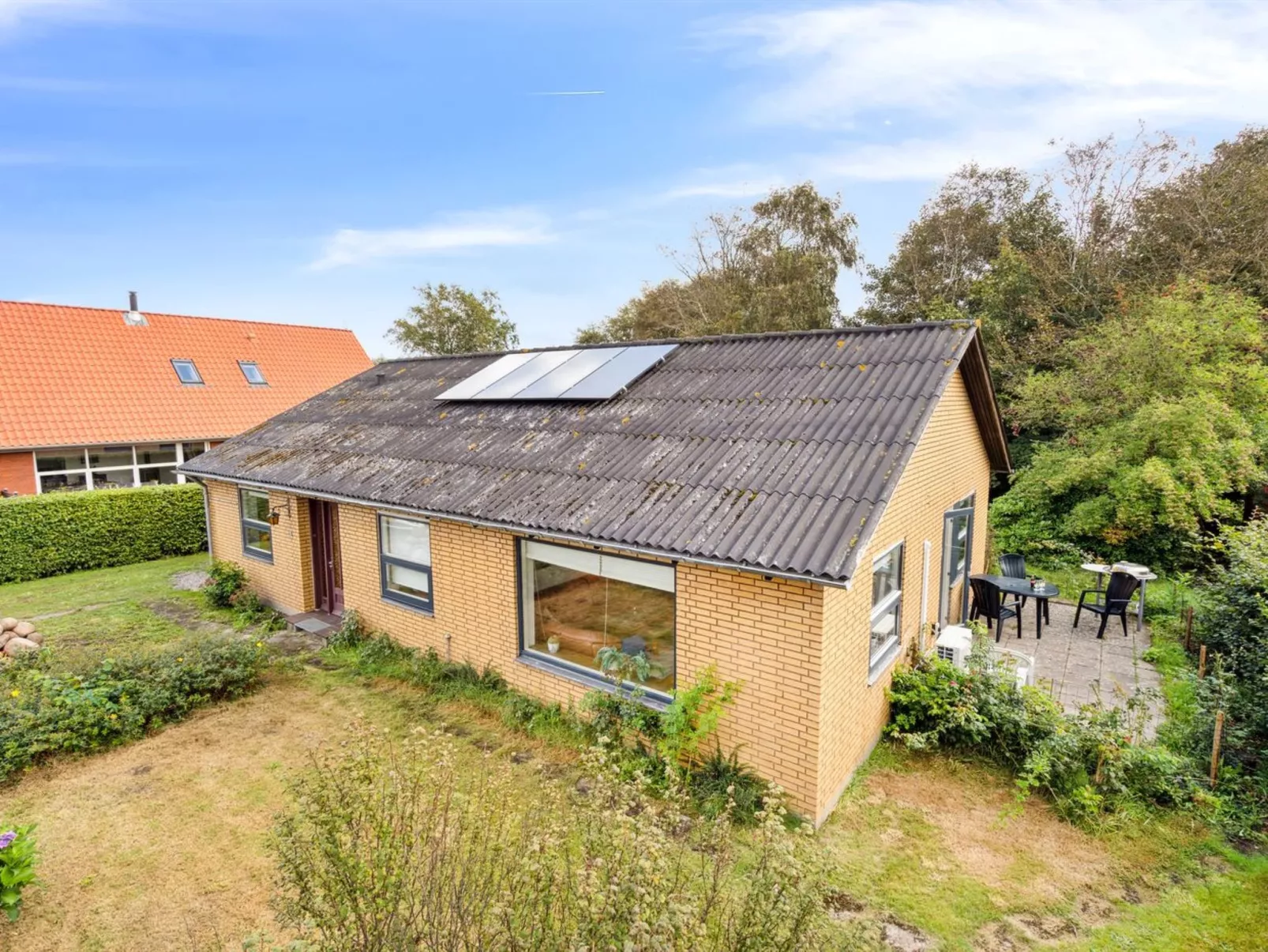 "Magh" - 9.8km from the sea-Outside