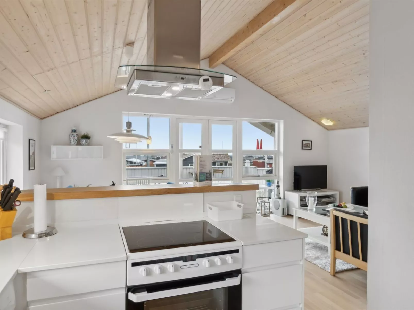 "Yvette" - 150m from the sea-Drinnen