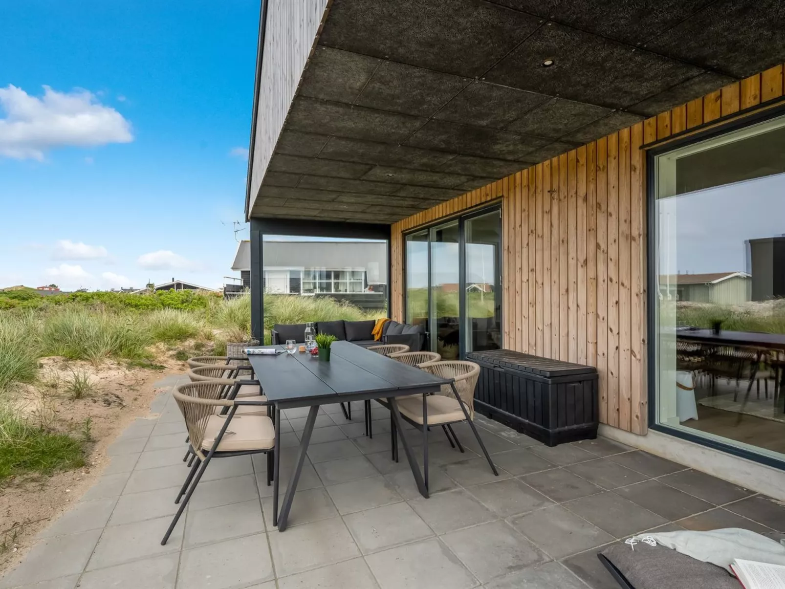 "Waldar" -  from the sea-Outside