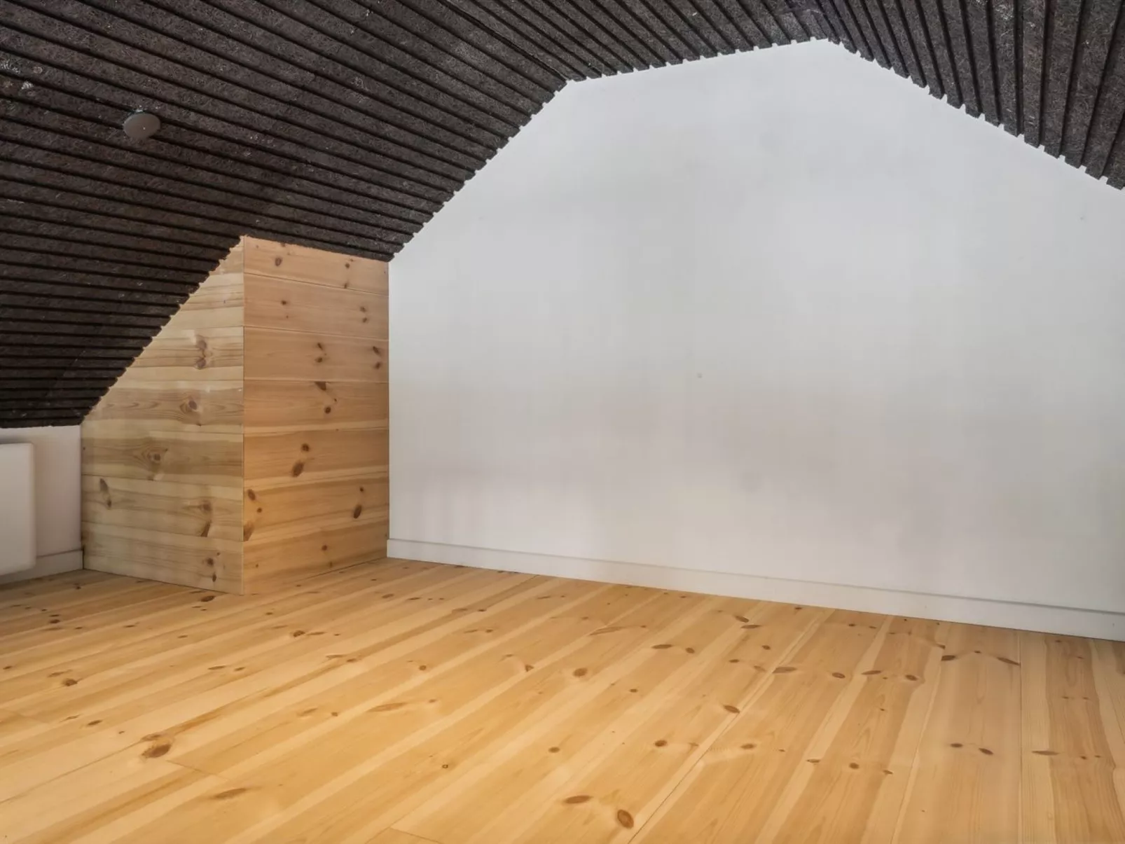 "Haghbarth" - 400m from the sea-Inside