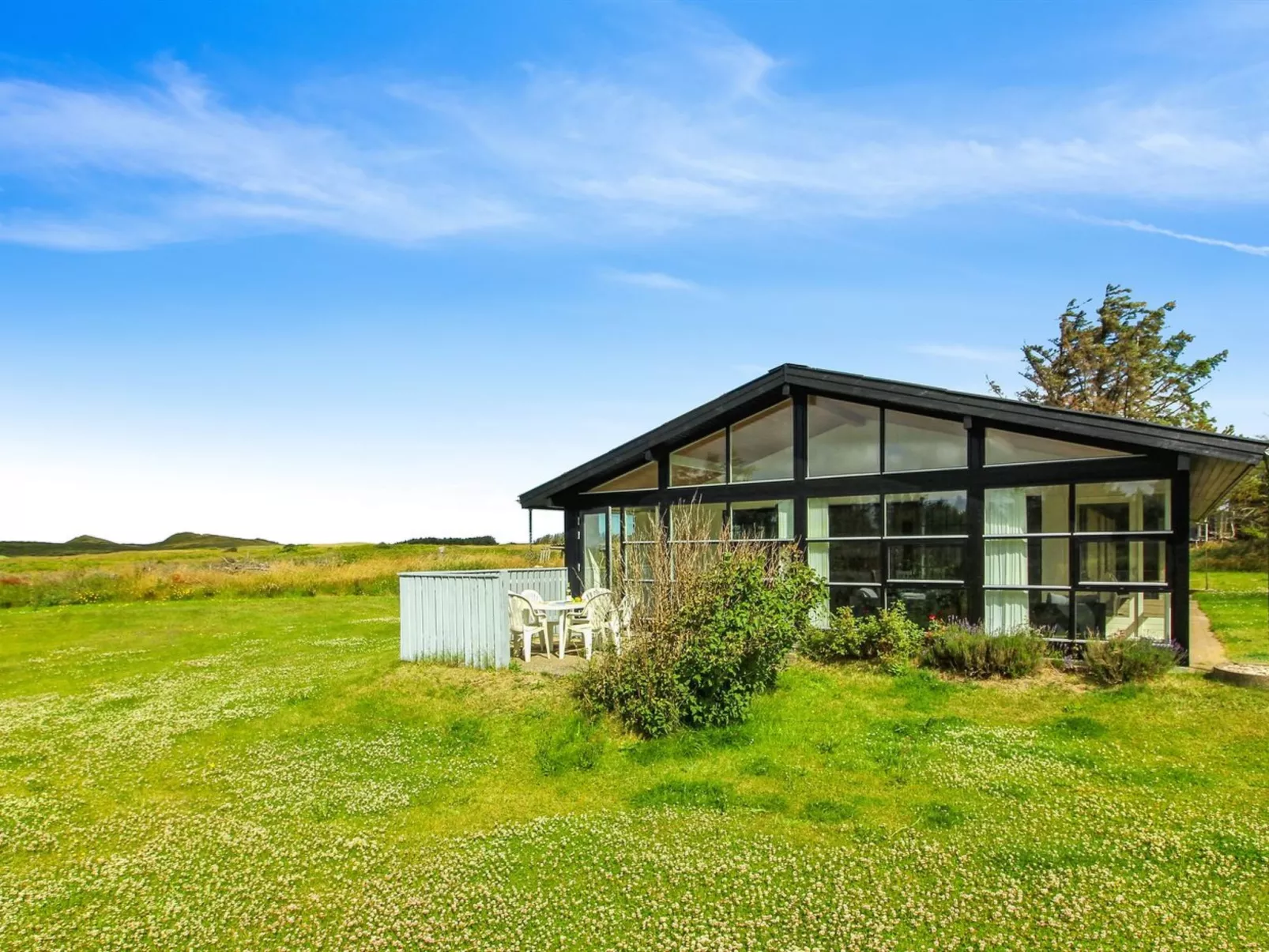 "Skyler" - 400m from the sea-Dehors