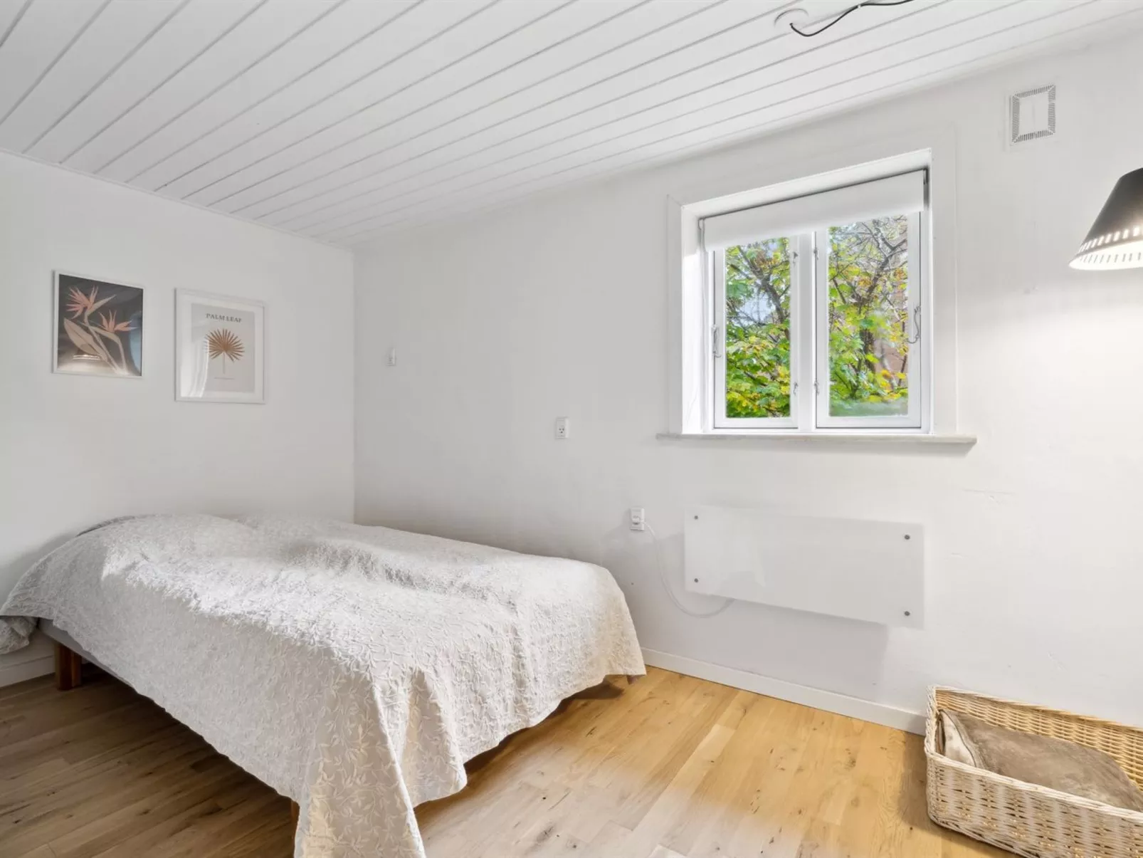 "Edele" - 3.8km from the sea-Inside