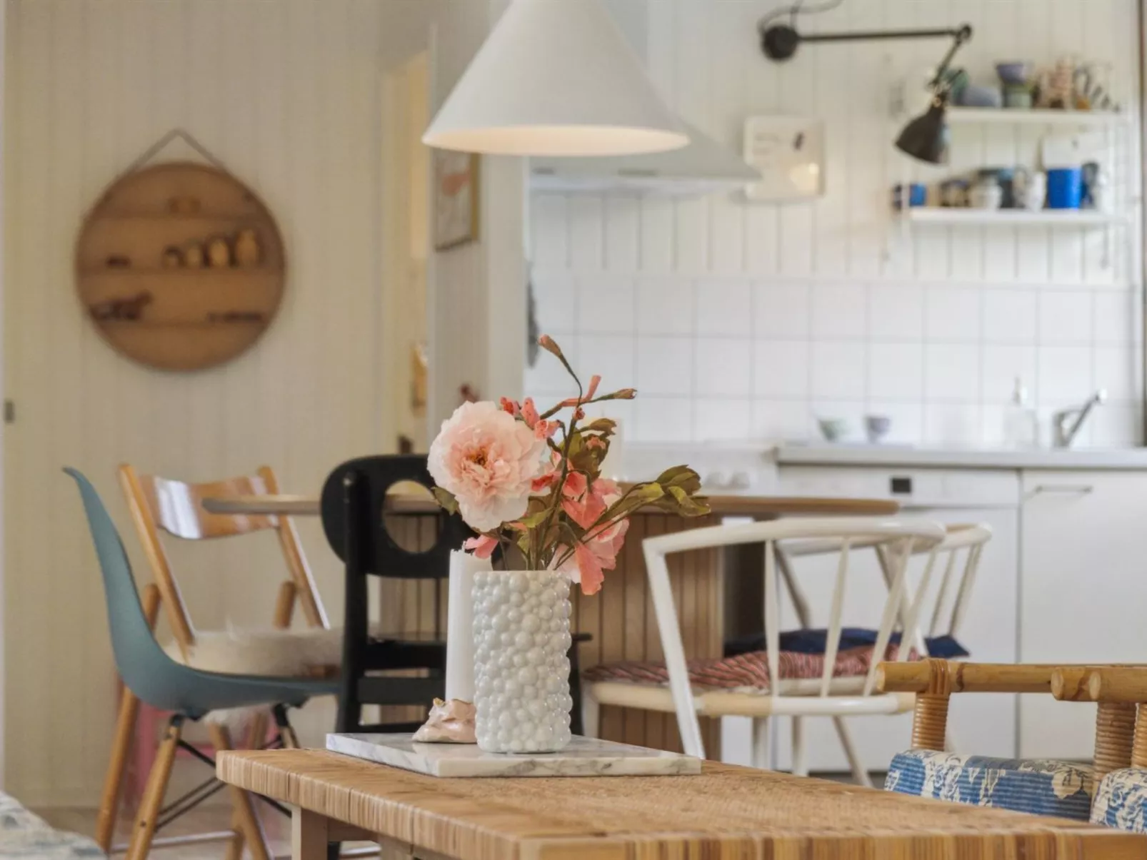 "Fintan" - 1km from the sea-Inside