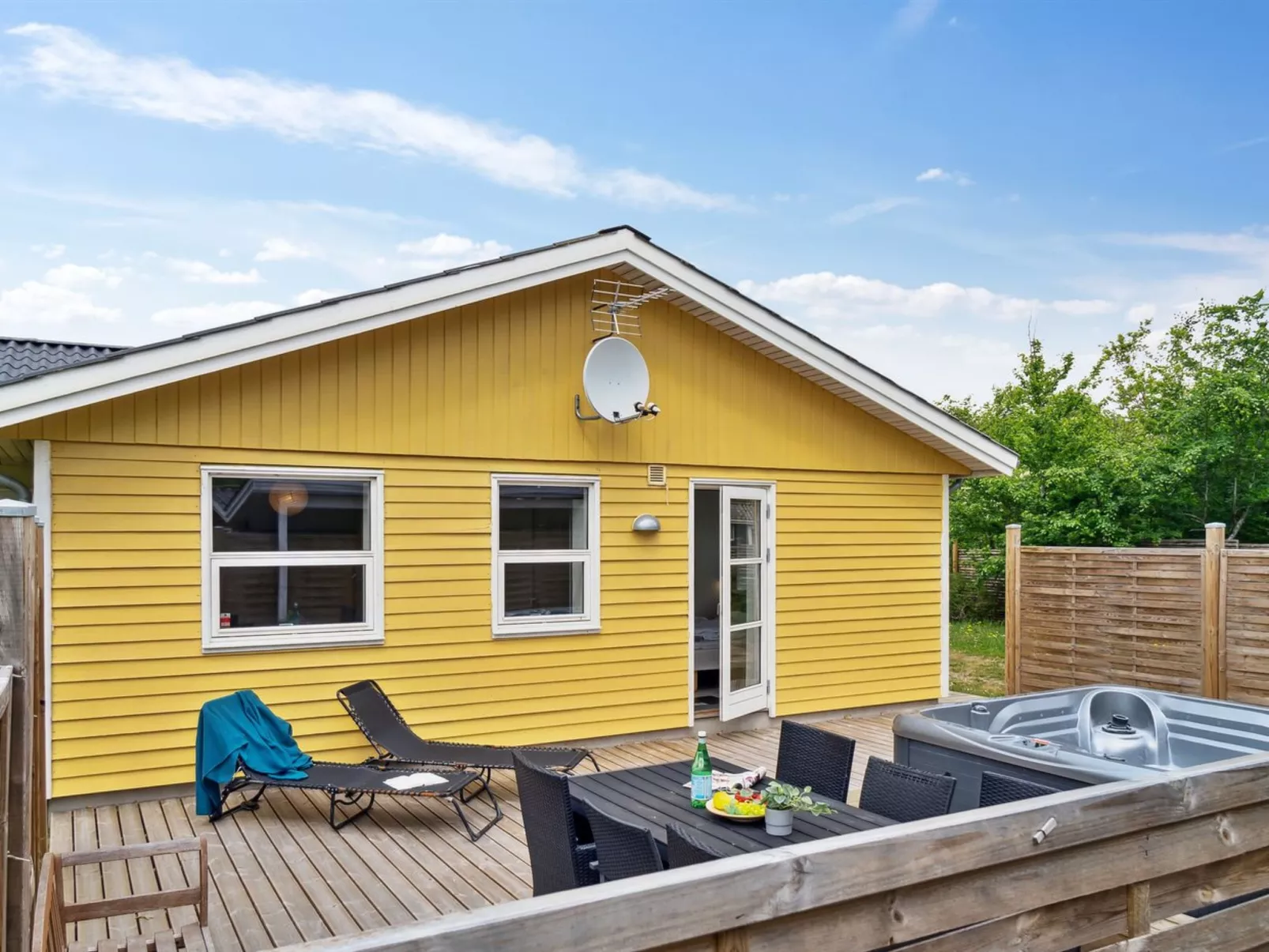 "Barth" - 950m from the sea-Outside