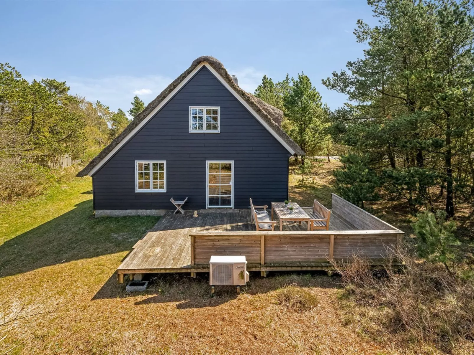 "Enya" - 1.2km from the sea-Dehors