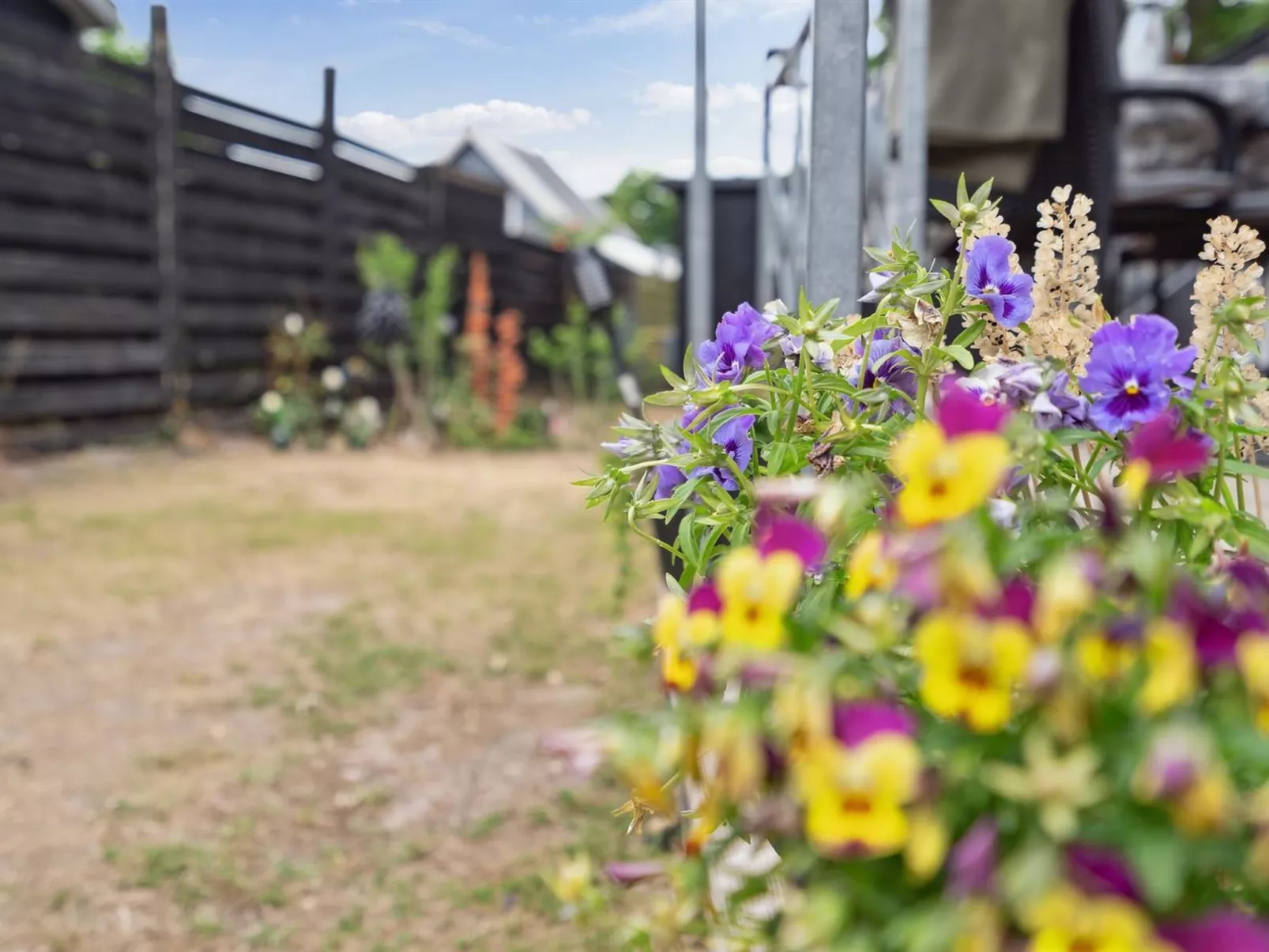 "Tjarven" - 300m from the sea-Outside