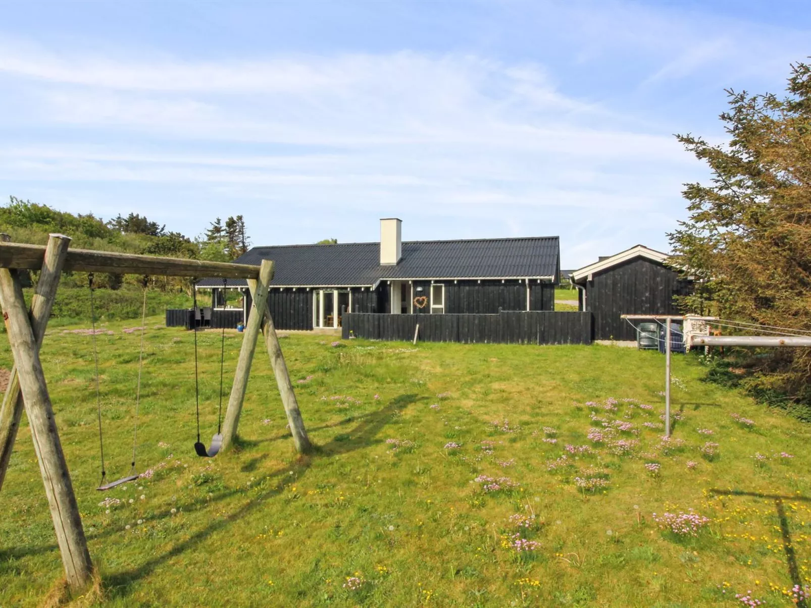 "Aike" - 400m from the sea-Outside