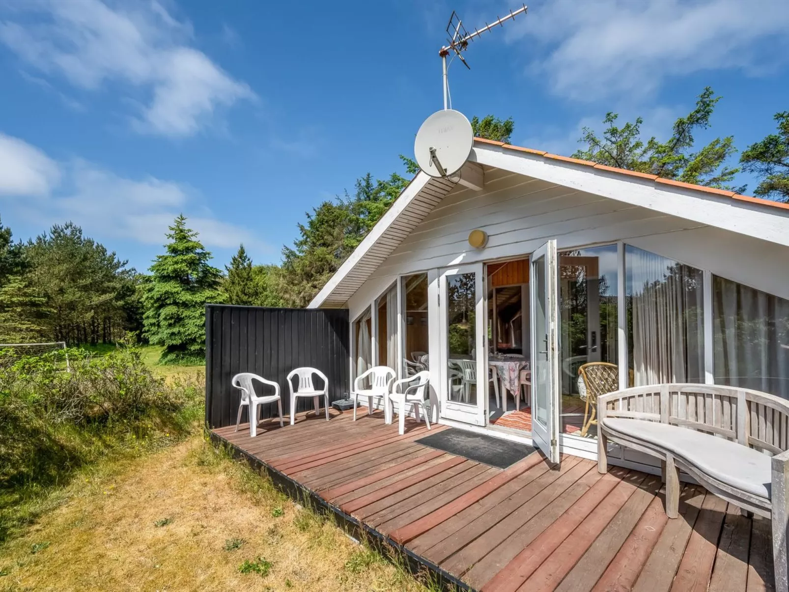 "Clea" - 800m from the sea-Outside