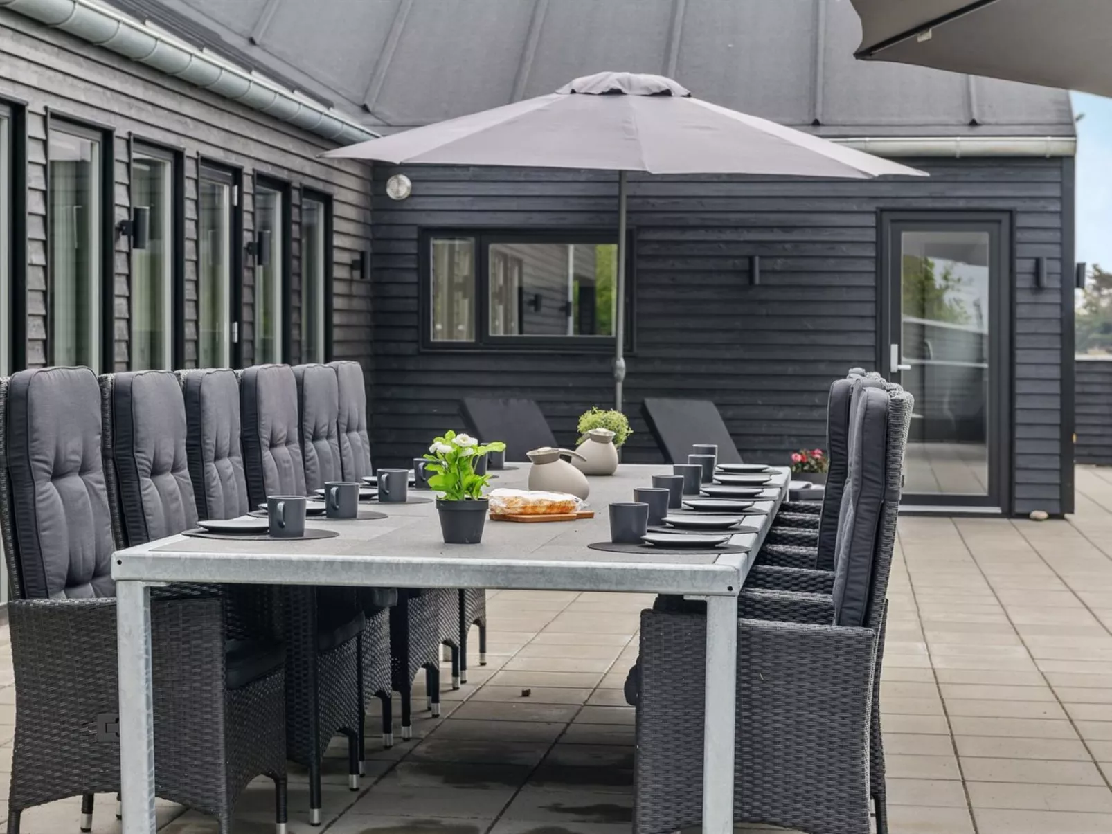 "Jonne" - 200m to the fjord-Draußen