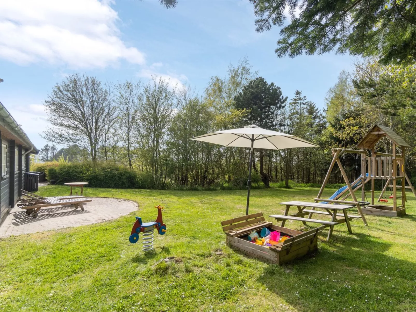 "Till" - 1.6km from the sea-Dehors