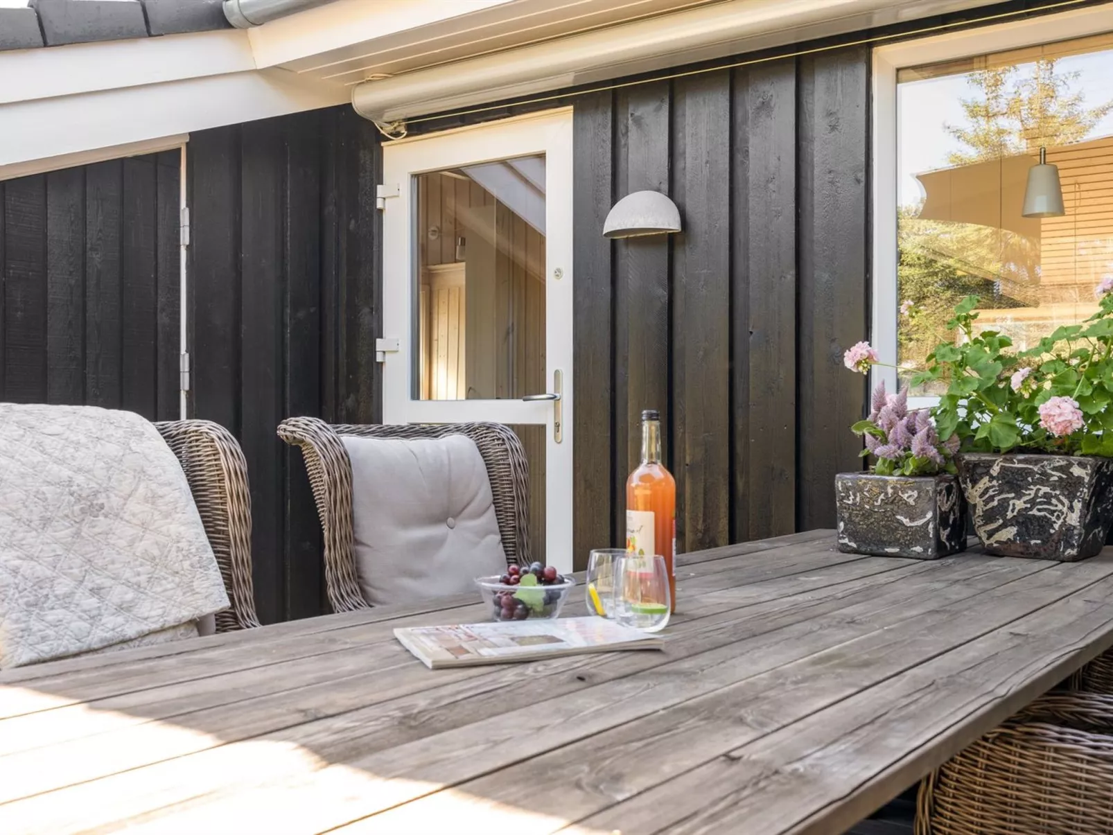 "Gun" - 450m from the sea-Dehors