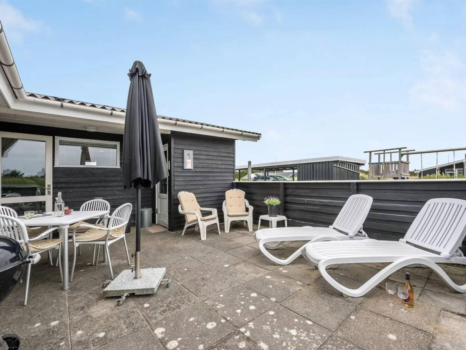 "Marika" - 500m from the sea-Draußen