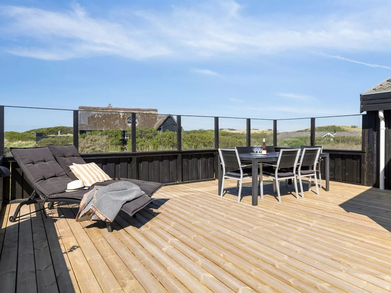 "Dijana" - 150m from the sea-Draußen