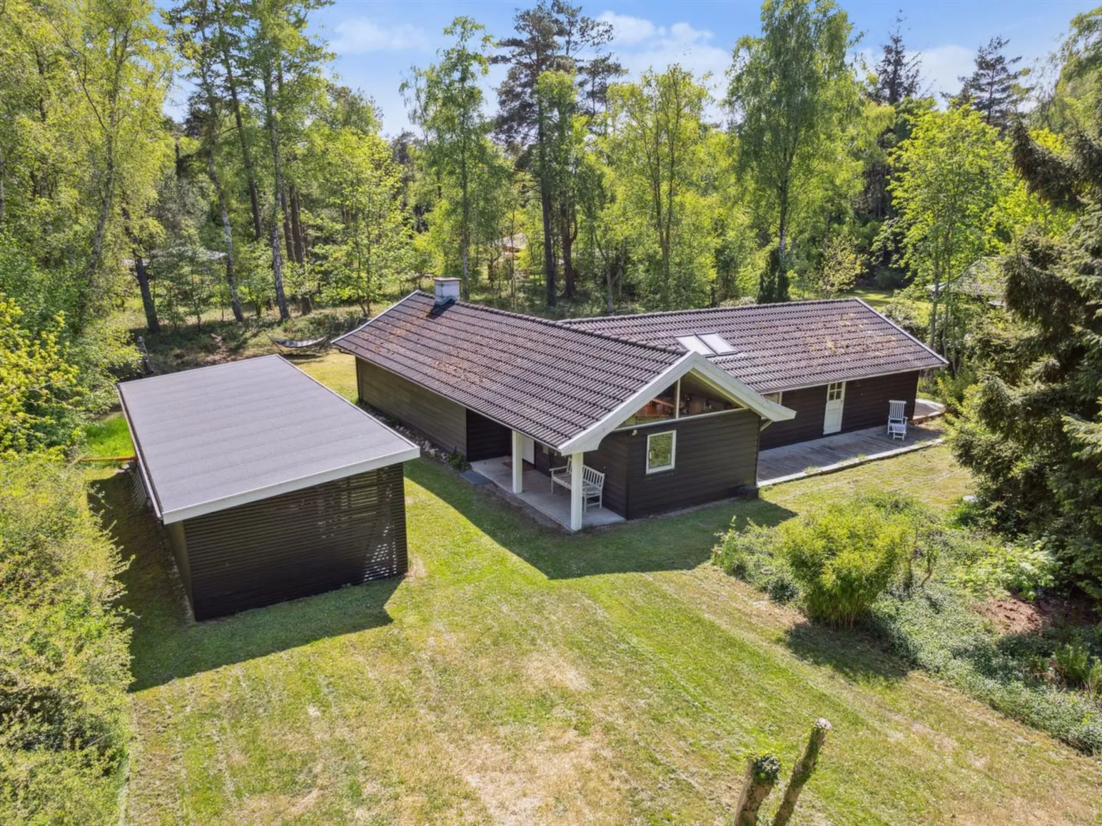 "Amina" - 1.1km from the sea-Outside