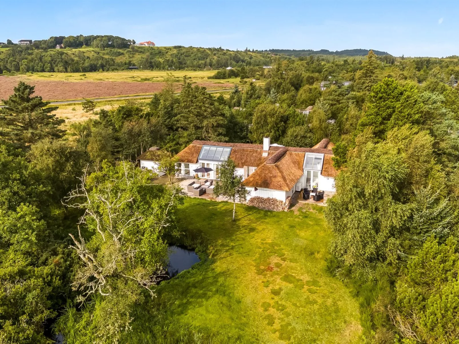 "Verner" - 900m from the sea-Dehors