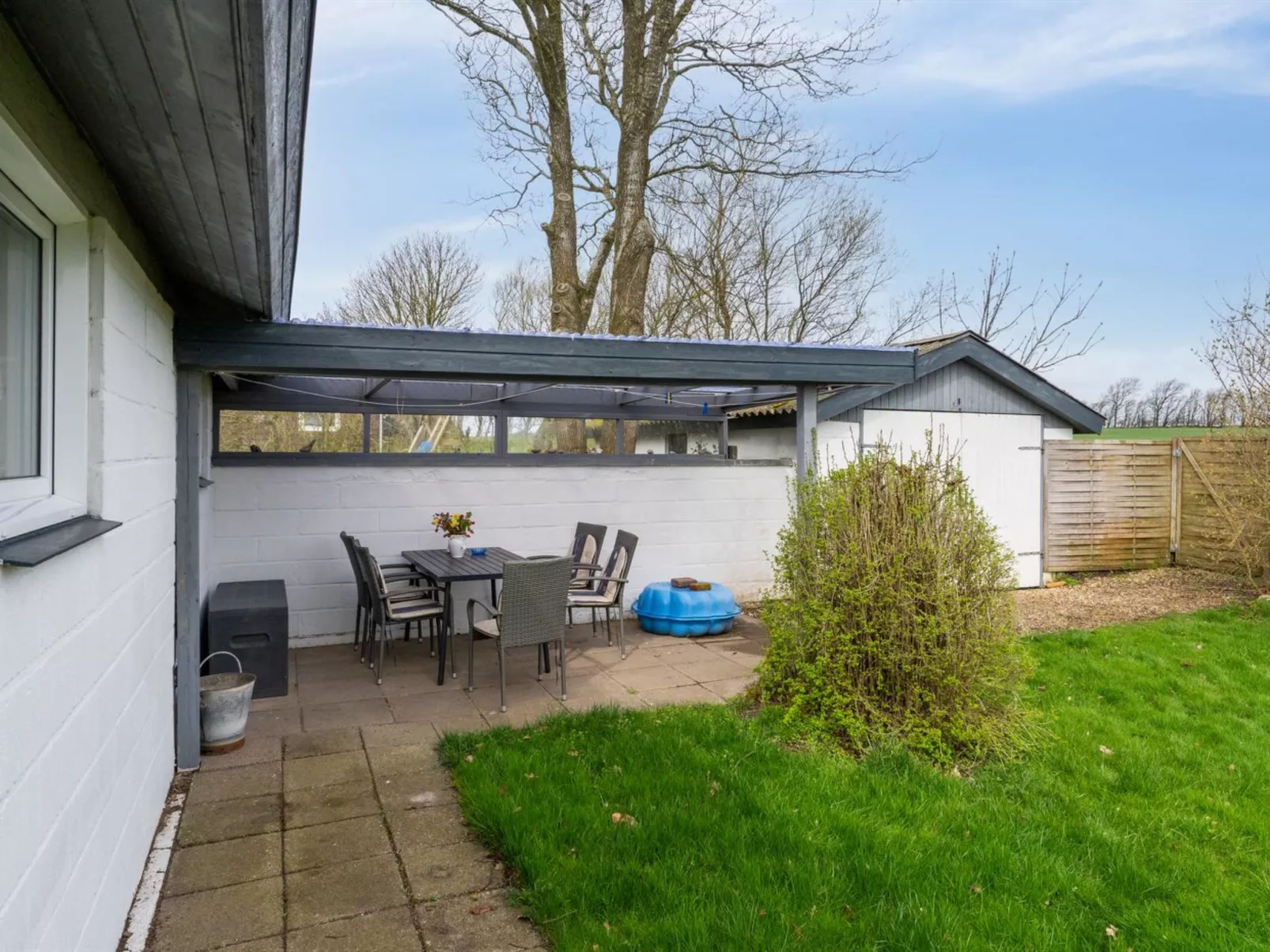 "Aletha" - 300m to the fjord-Draußen