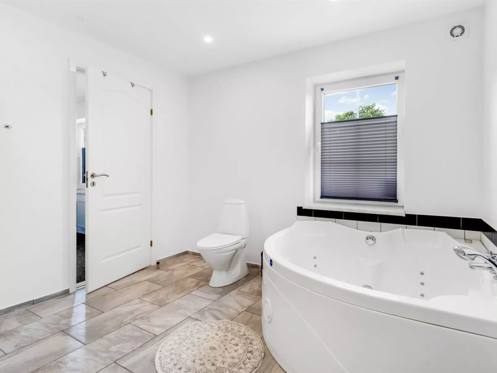 "Aliza" - 14km from the sea-Dedans