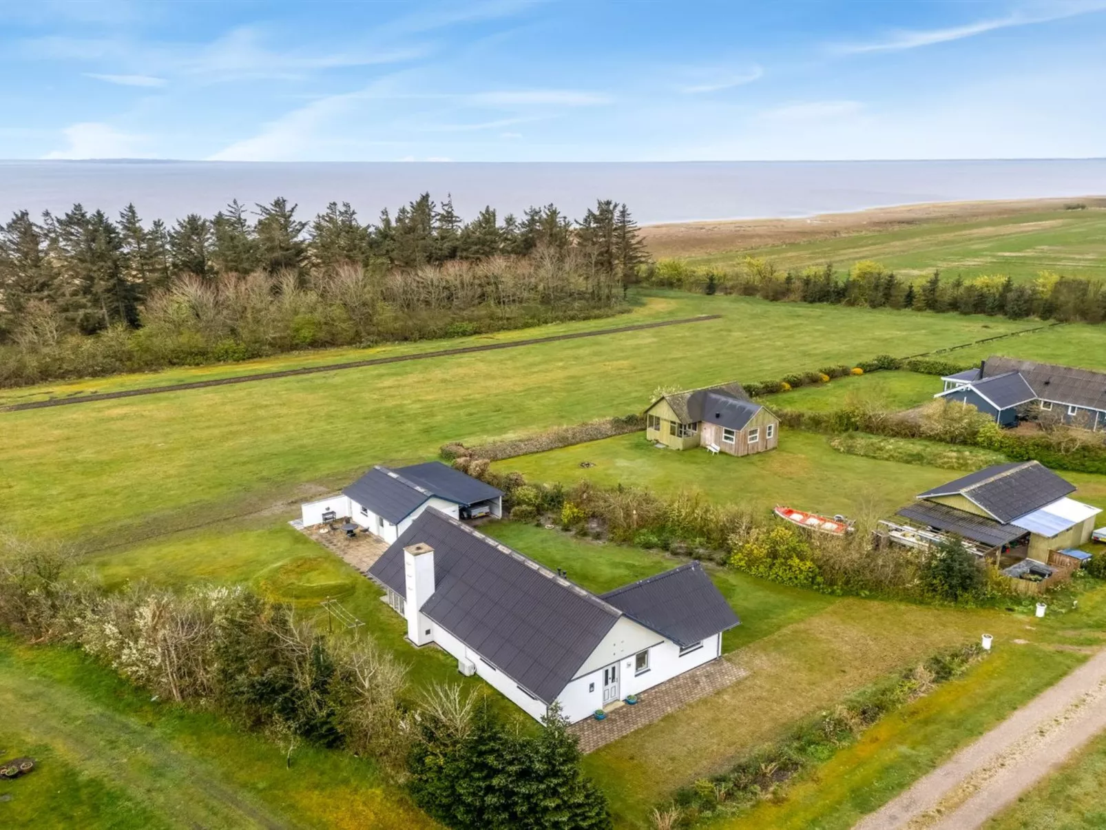 "Moreen" - 200m to the fjord-Dehors