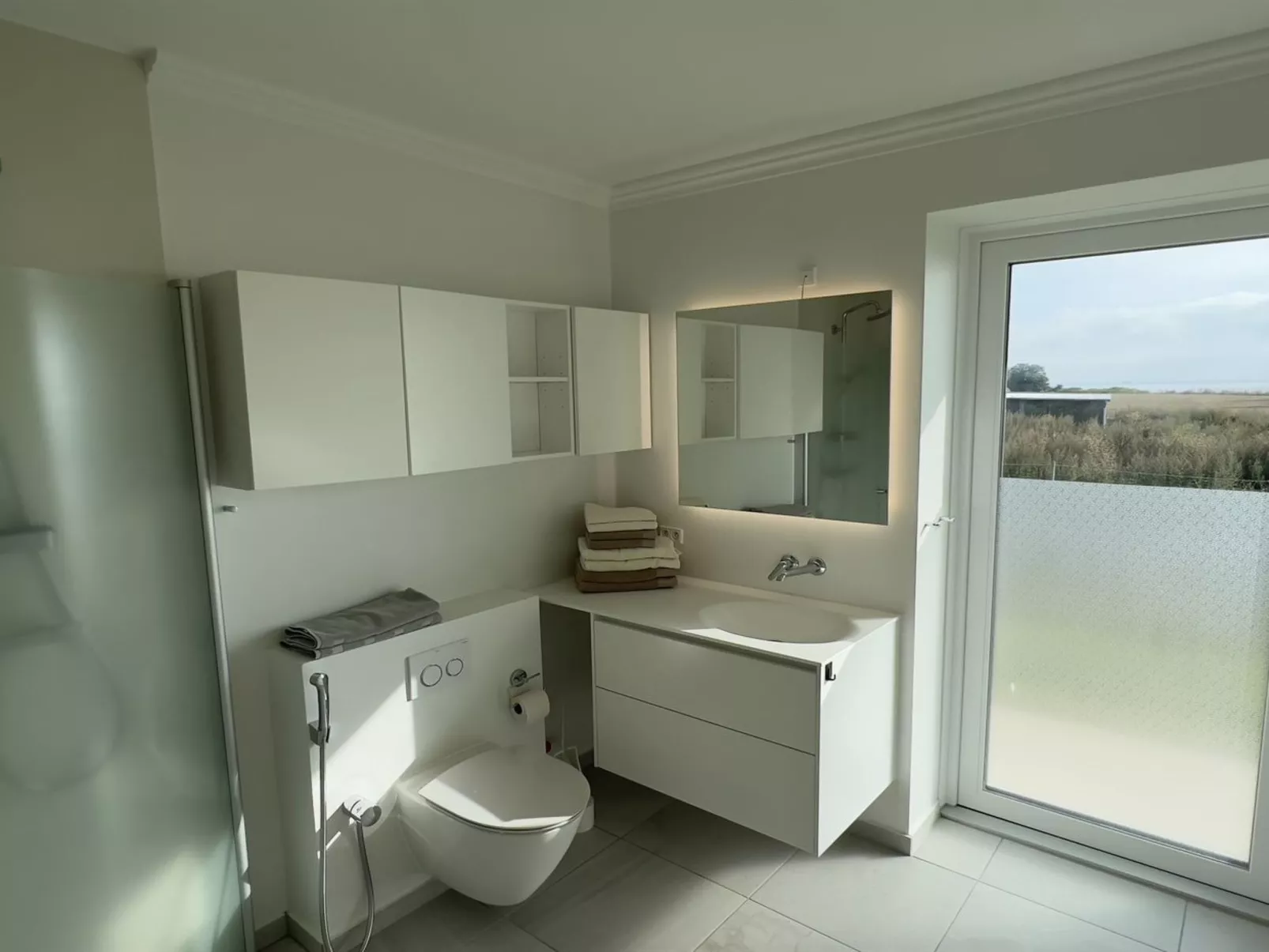 "Volmar" - 10m from the sea-Drinnen