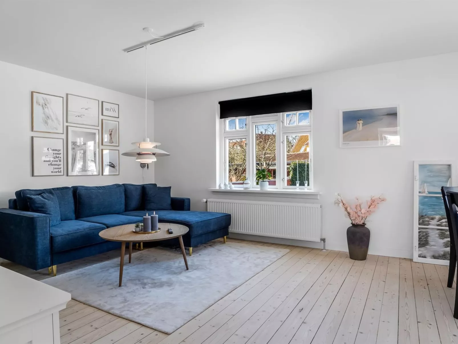 "Yorick" - 300m from the sea-Dedans