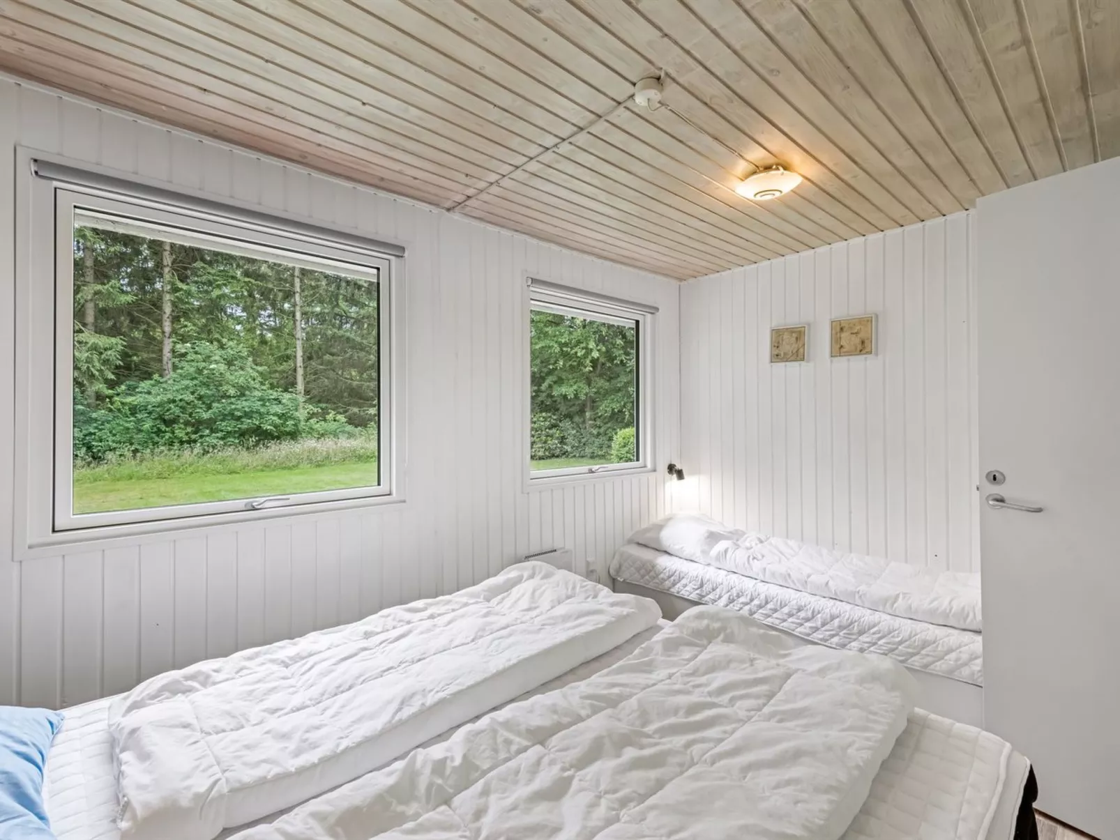 "Tancred" - 30km from the sea-Dedans