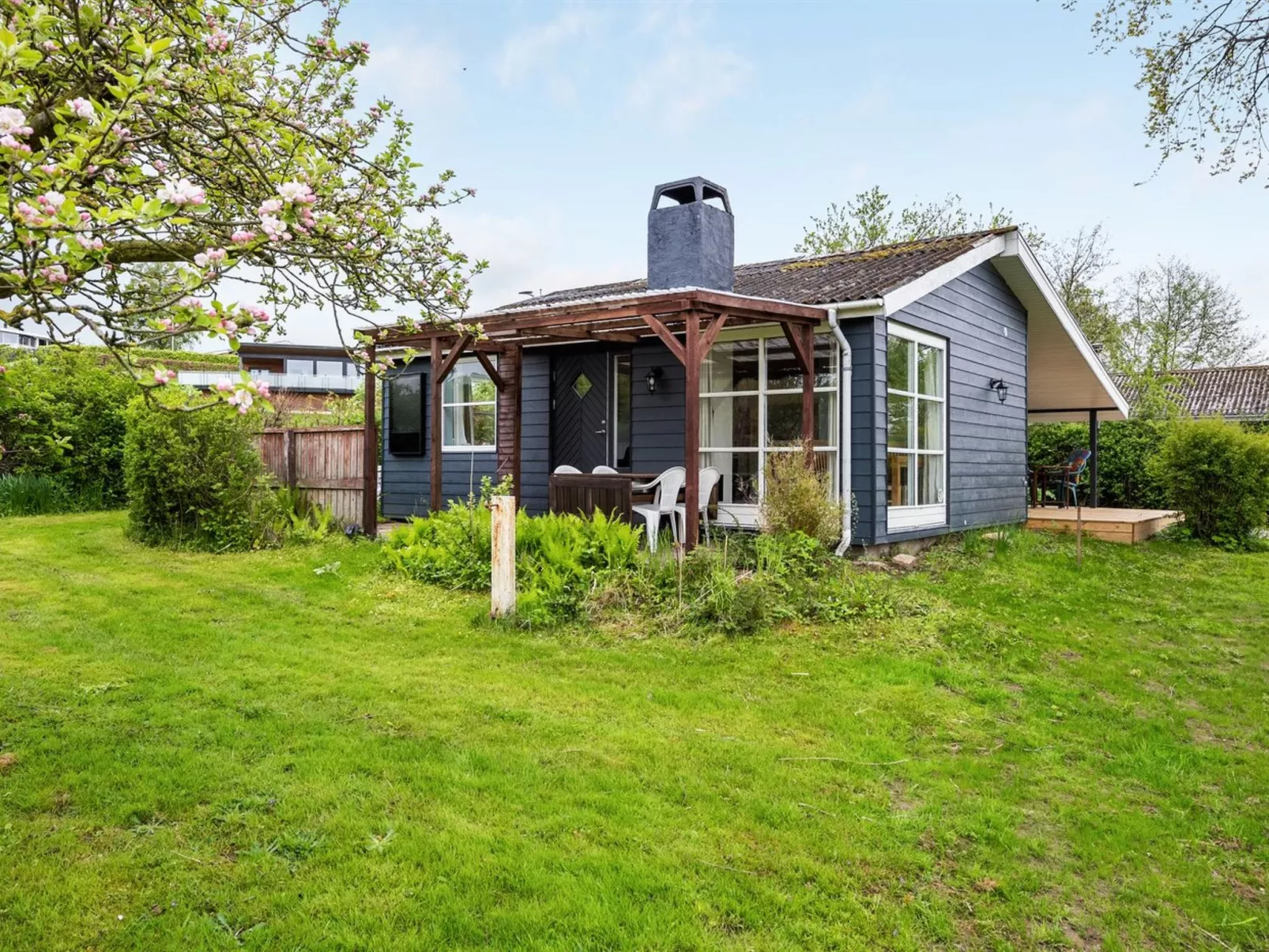 "Venla" - 150m from the sea-Dehors