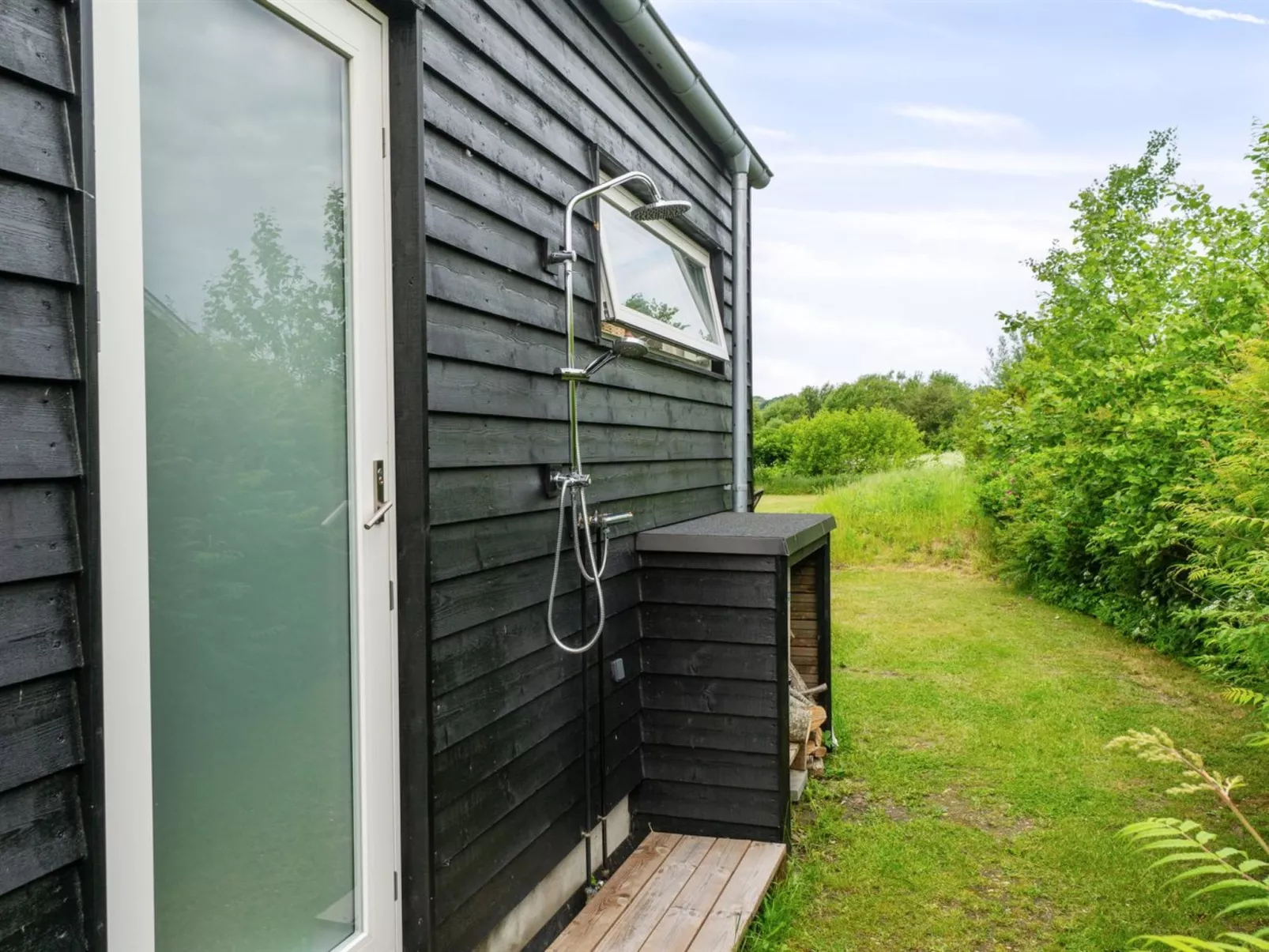 "Sys" - 150m from the sea-Outside