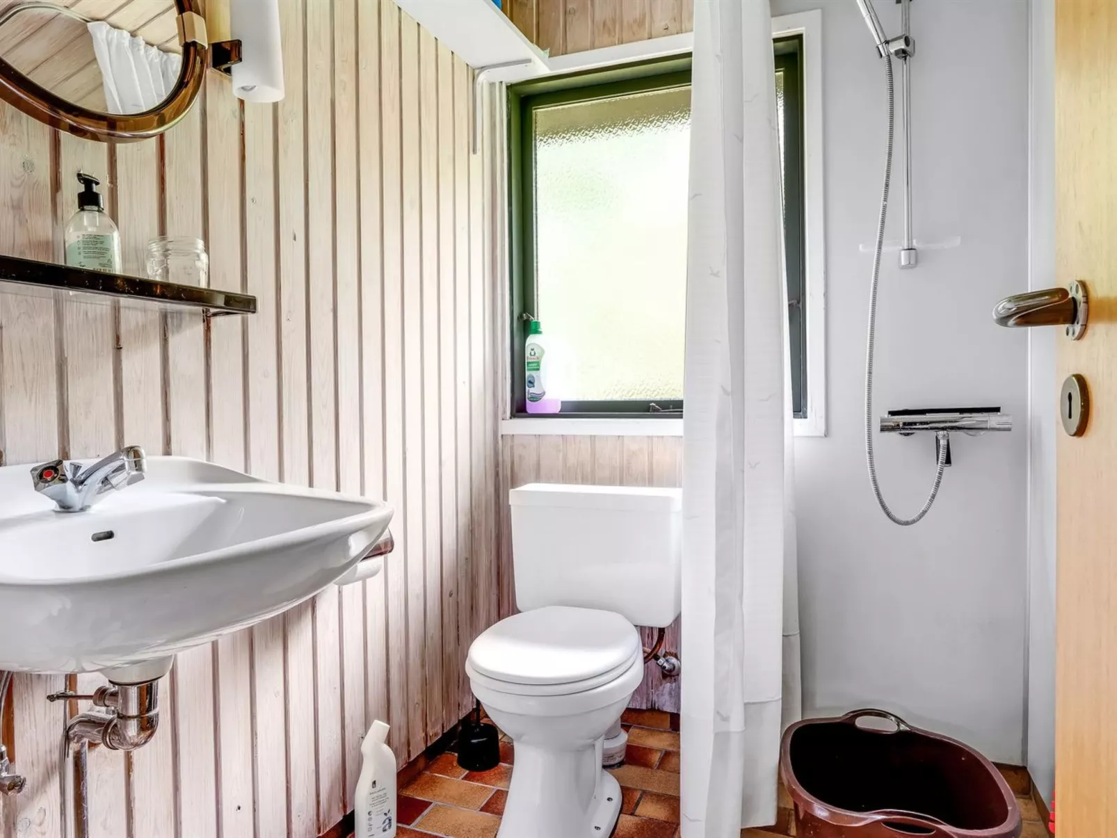 "Matild" - 800m from the sea-Drinnen