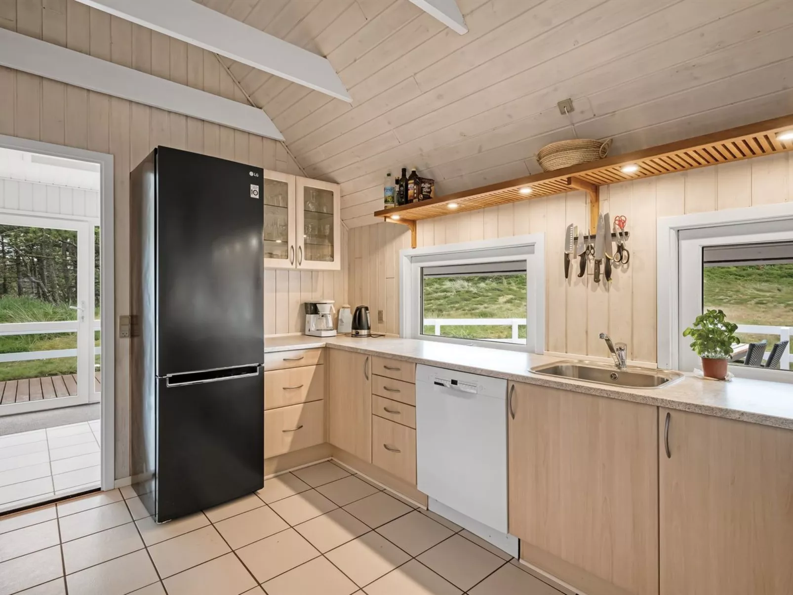 "Herma" - 1km from the sea-Inside