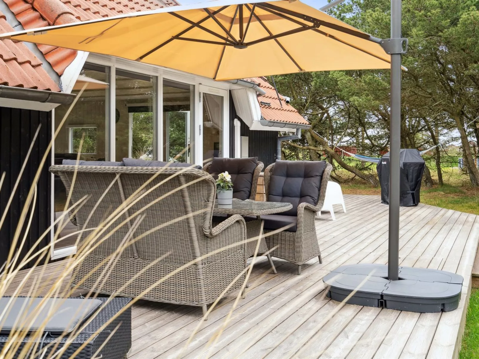 "Ginna" - 1.3km from the sea-Outside