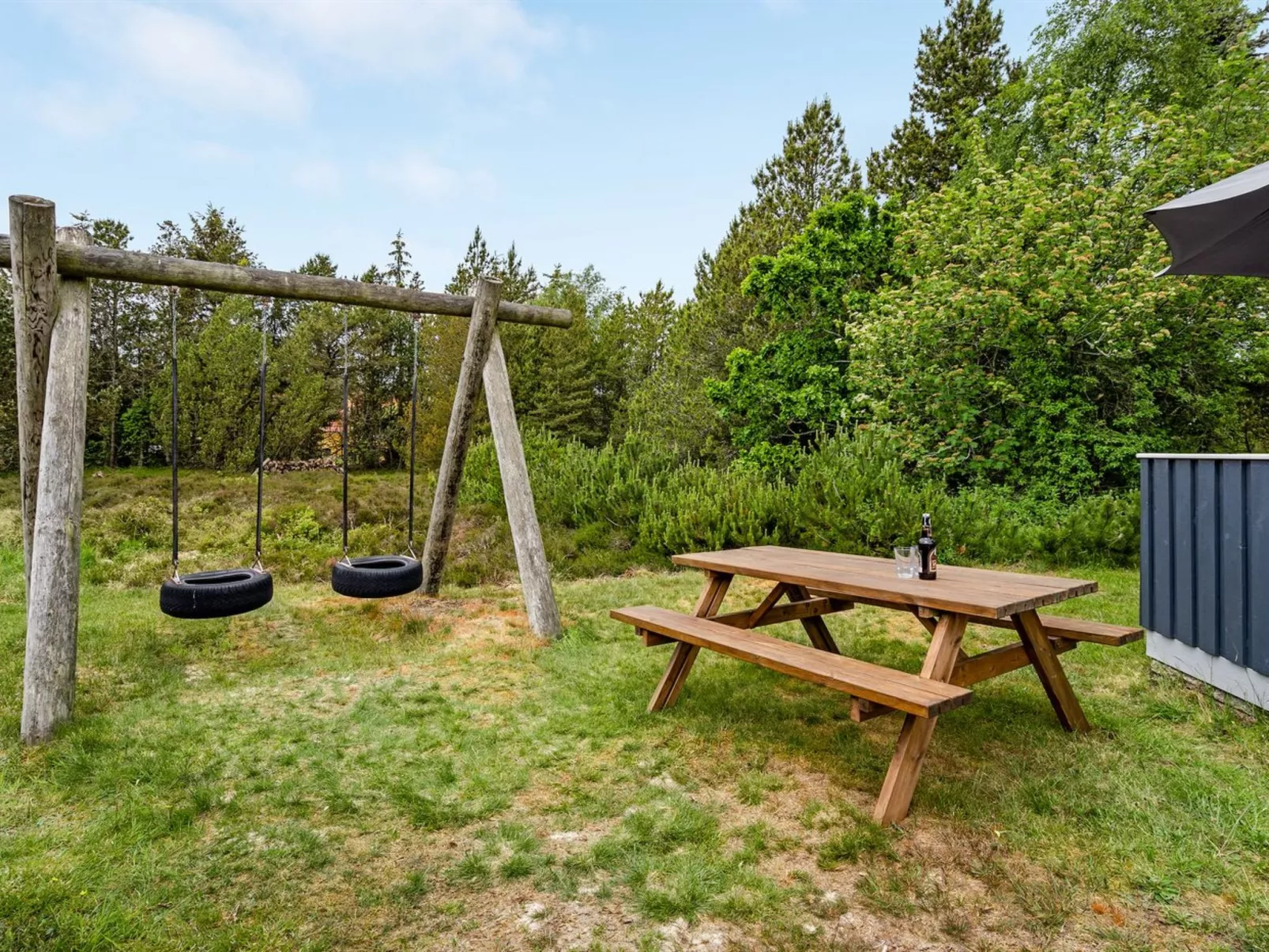 "Emmi" - 2.5km from the sea-Outside