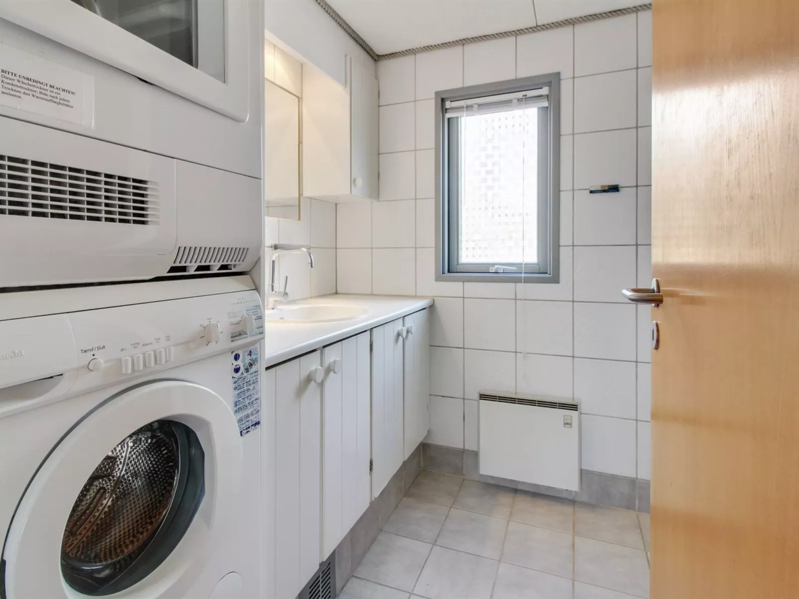 "Tala" - 4km from the sea-Drinnen