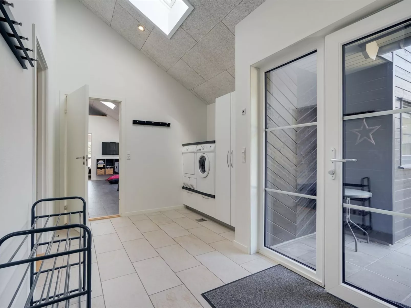 "Lova" - 600m from the sea-Inside