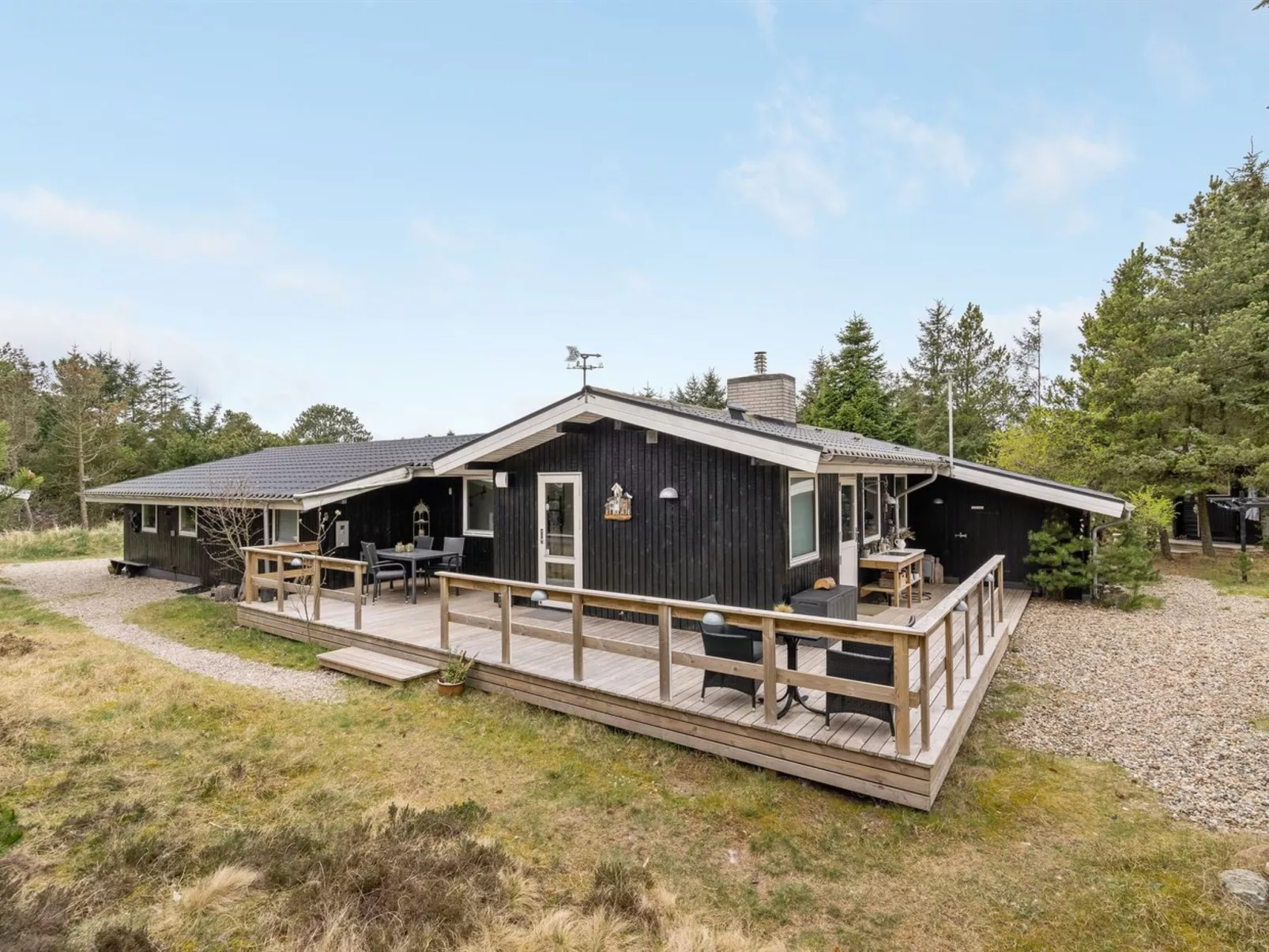 "Taneli" - 2.2km from the sea-Outside