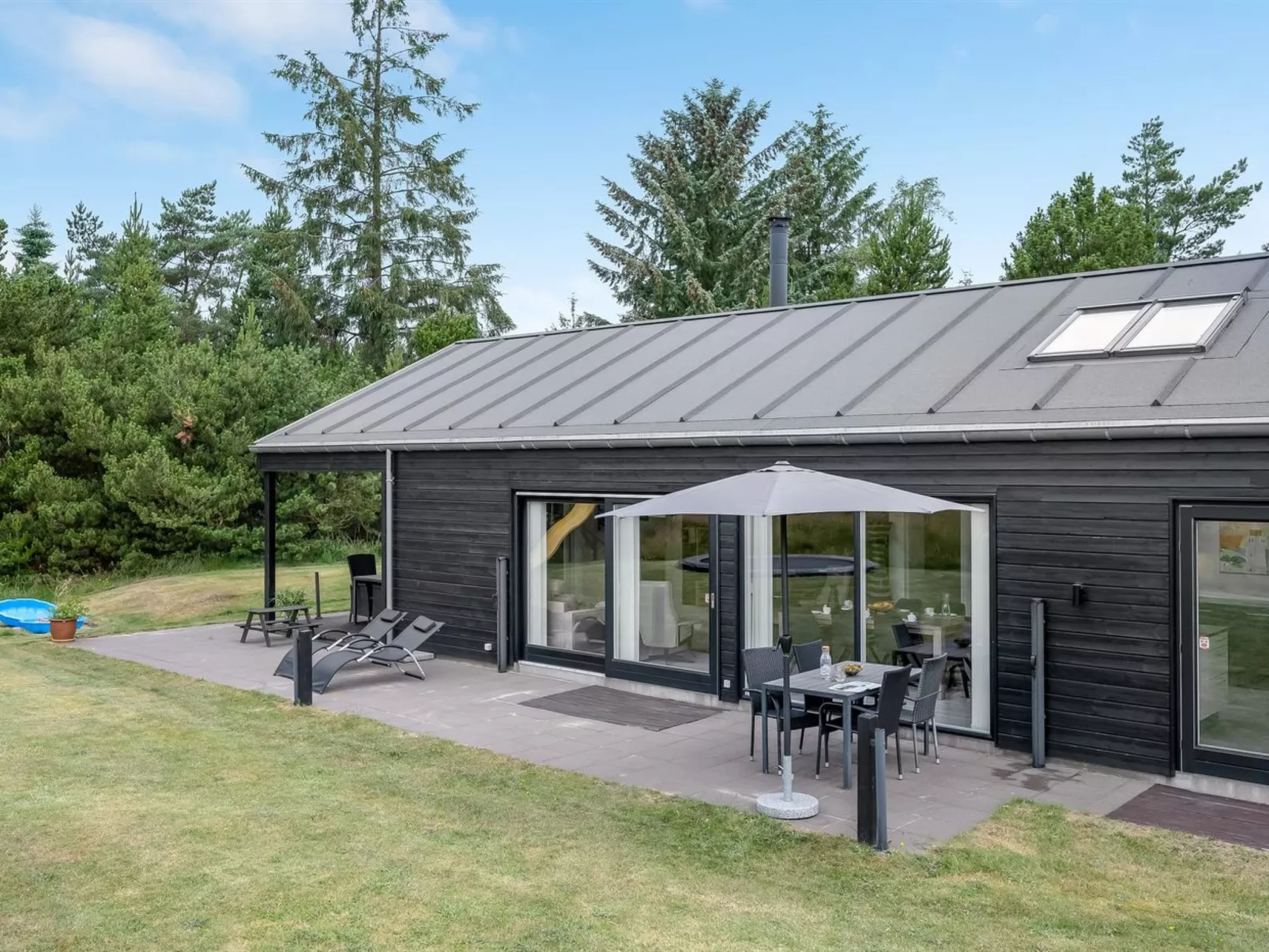 "Jonka" - 2km from the sea-Outside